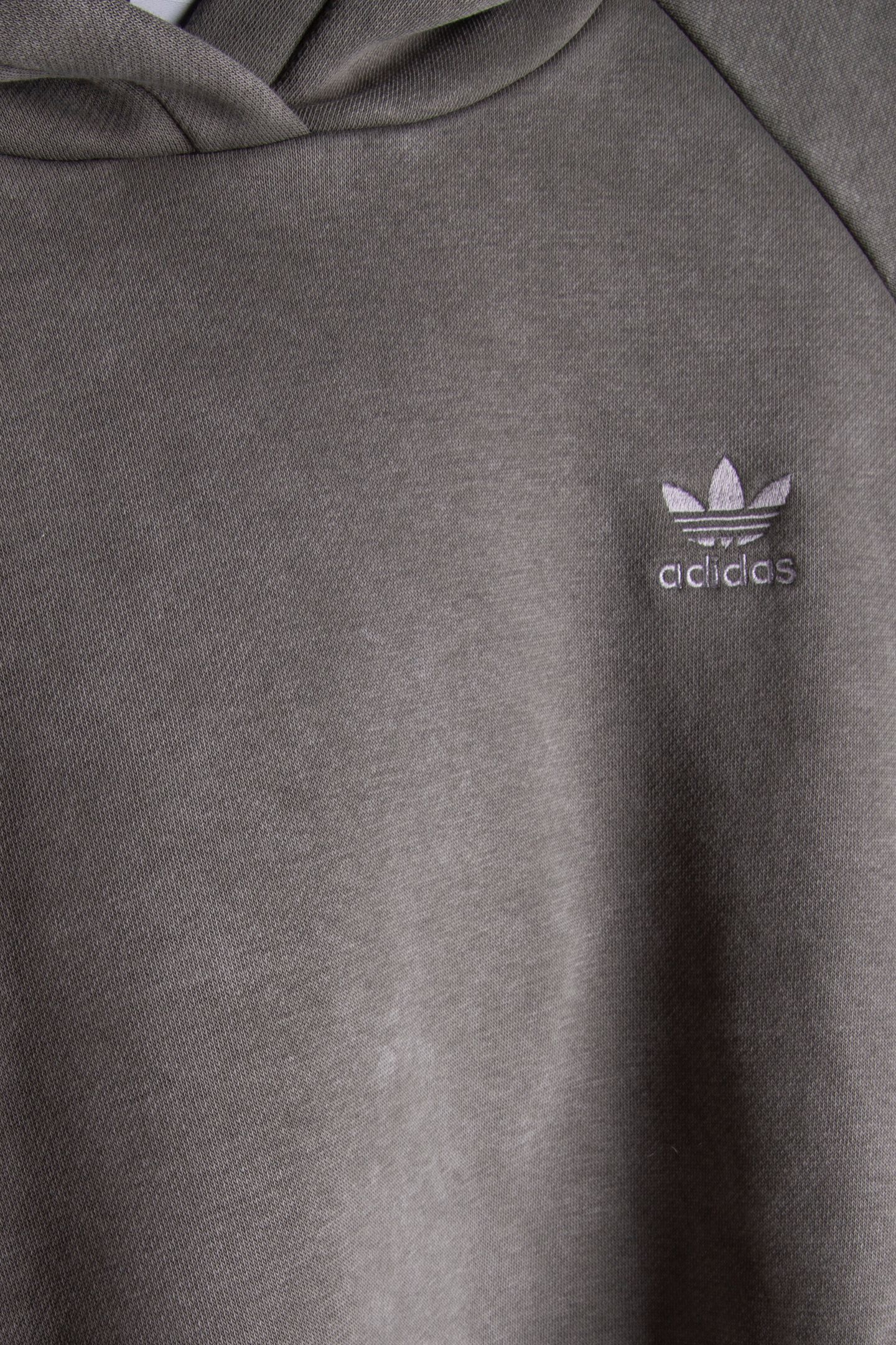 WASH HOODIE GREY THREE 4