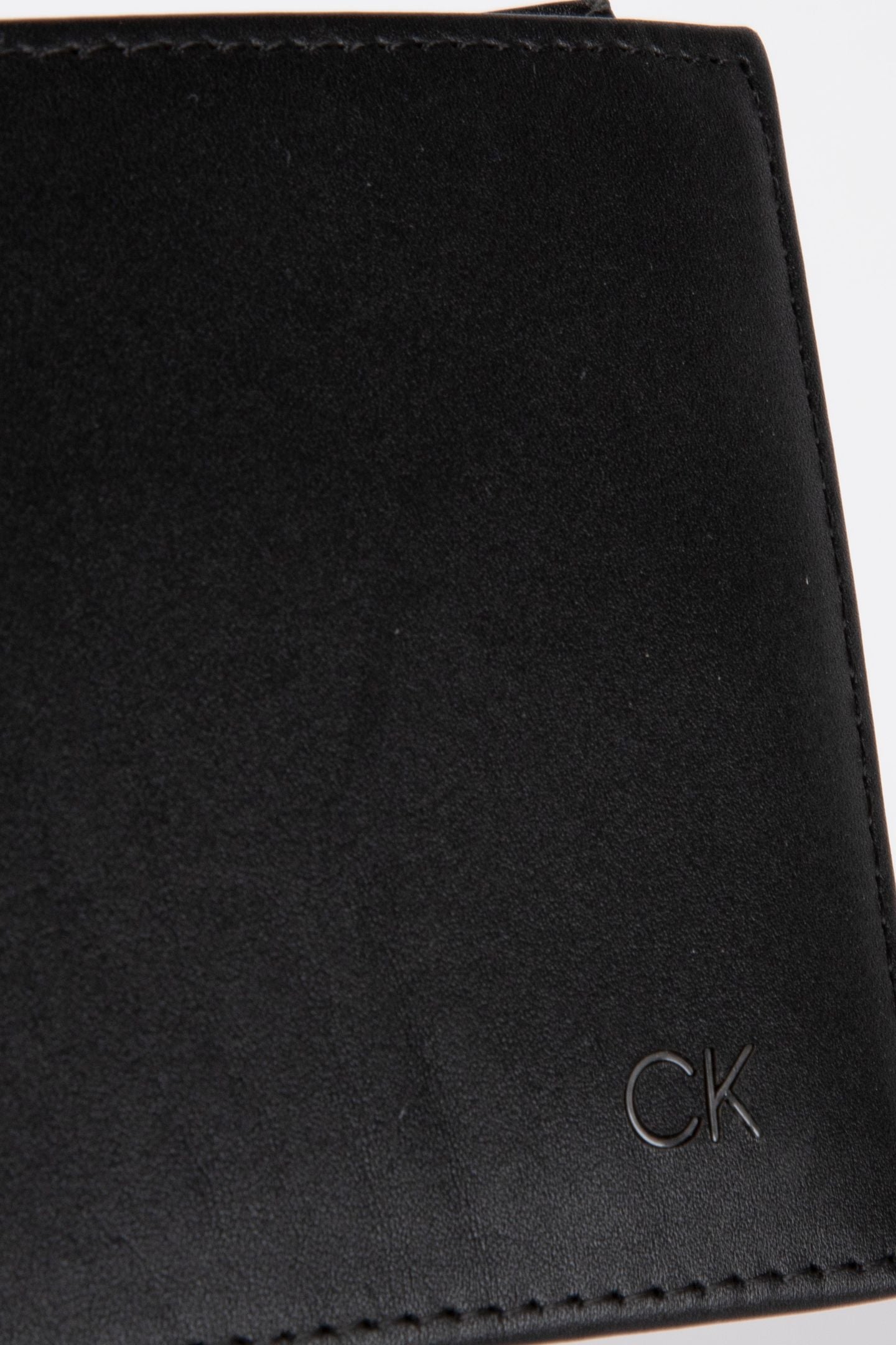 SMOOTH 5 CC WALLET BLACK 5
