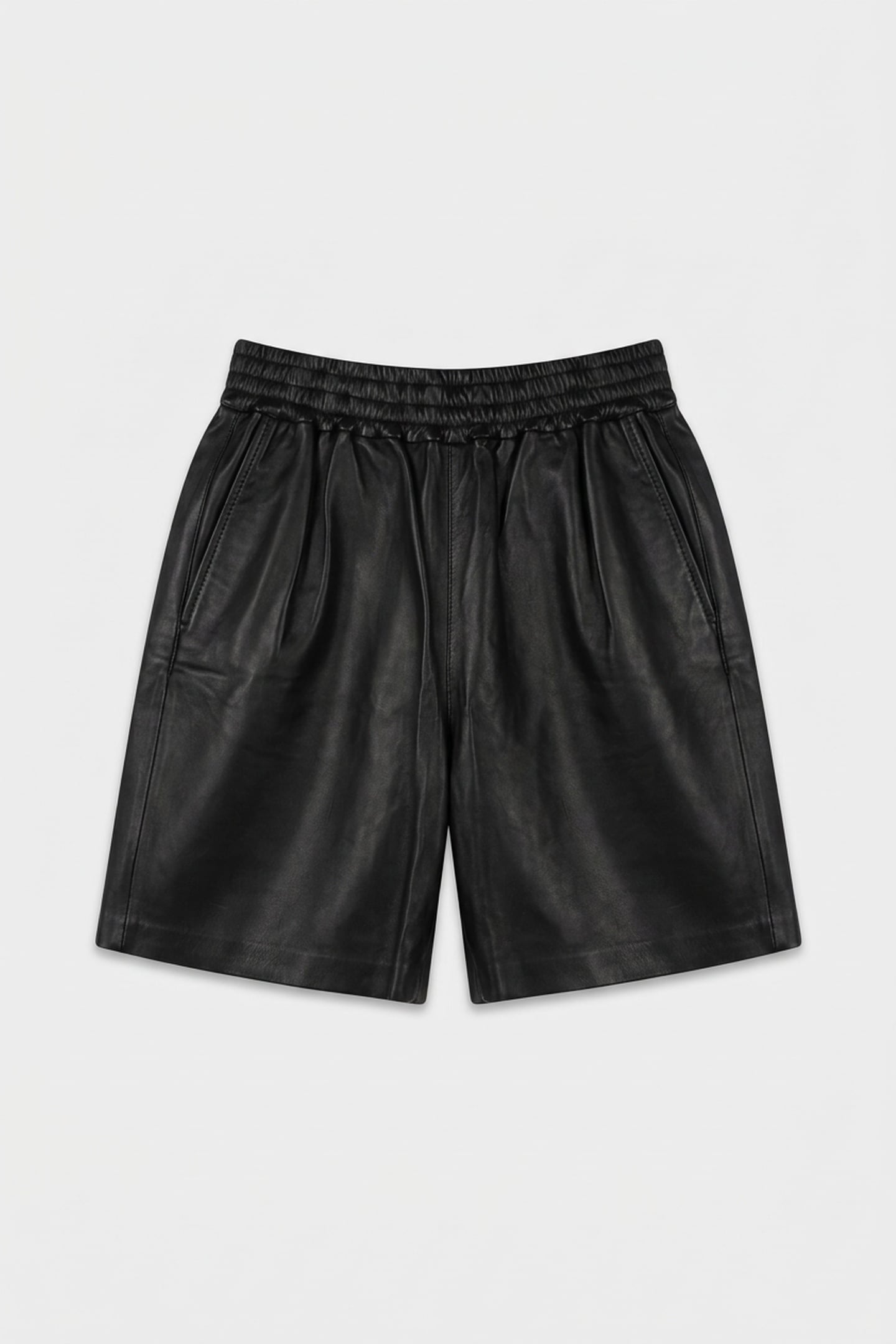 LEATHER JOGGER SHORT BLACK 3