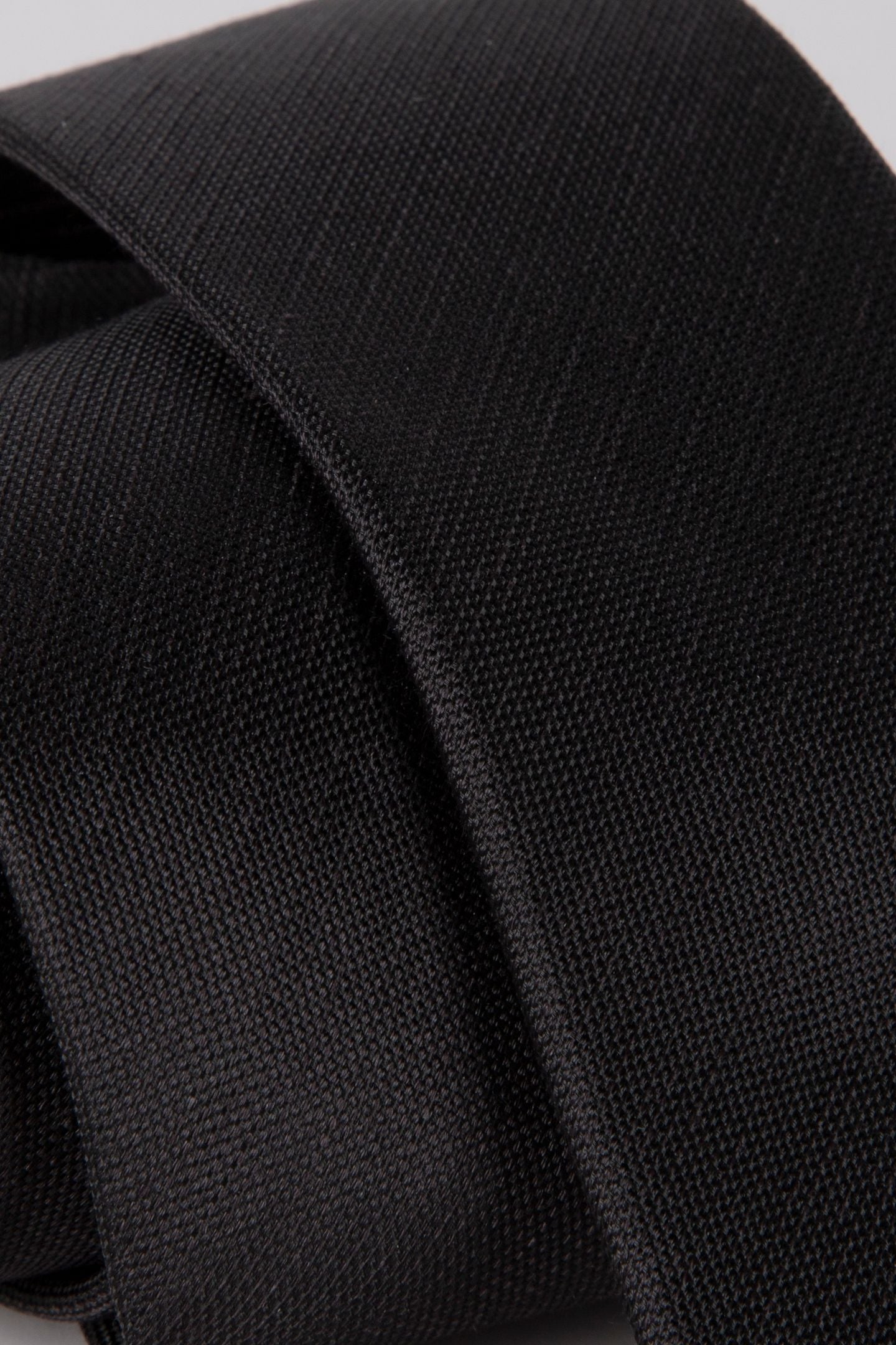 TRACY LINEN TEXTURED TIE BLACK 5