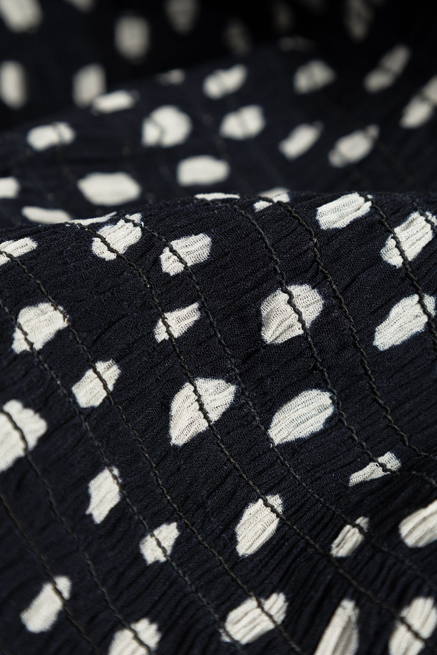 NAVY POLKA DOT PRINT SHORT DRESS 8