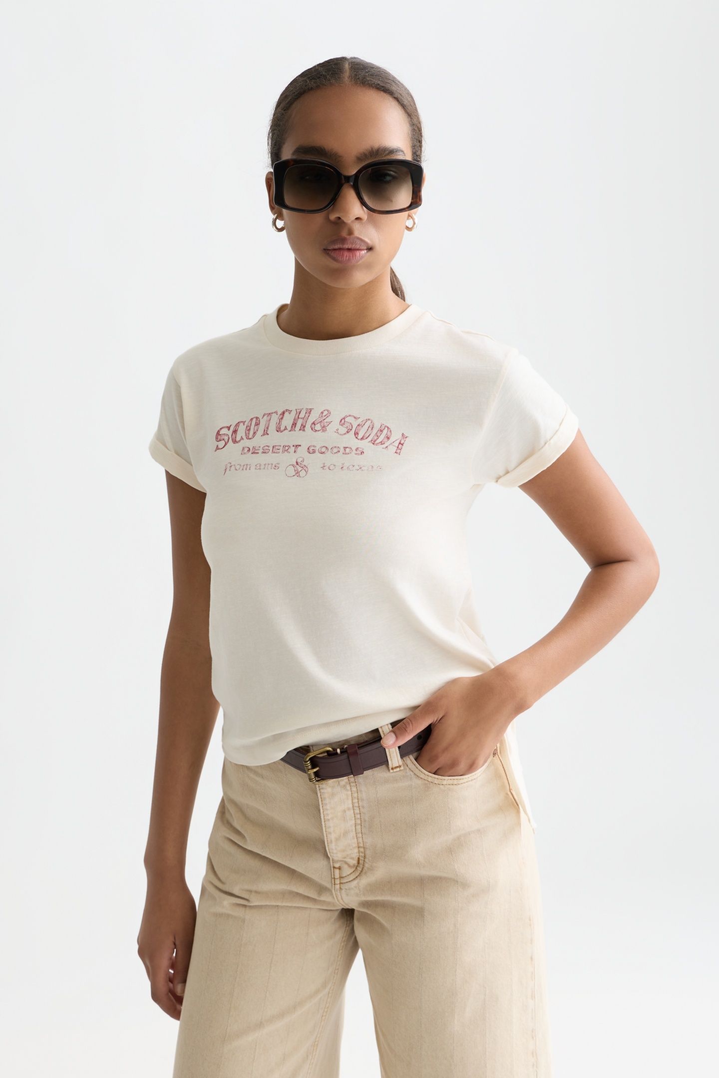 ARTWORK T-SHIRT WITH SIDE KNOT EGGNOG 2