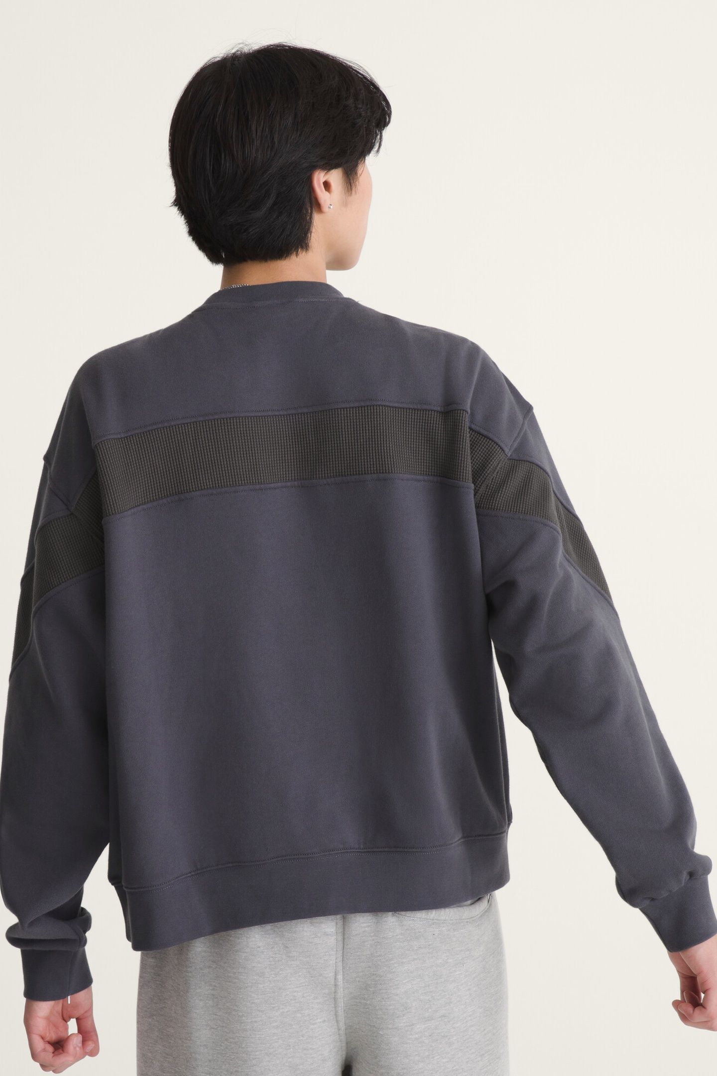 RETRO SPORT CREW CHARCOAL GREY 4