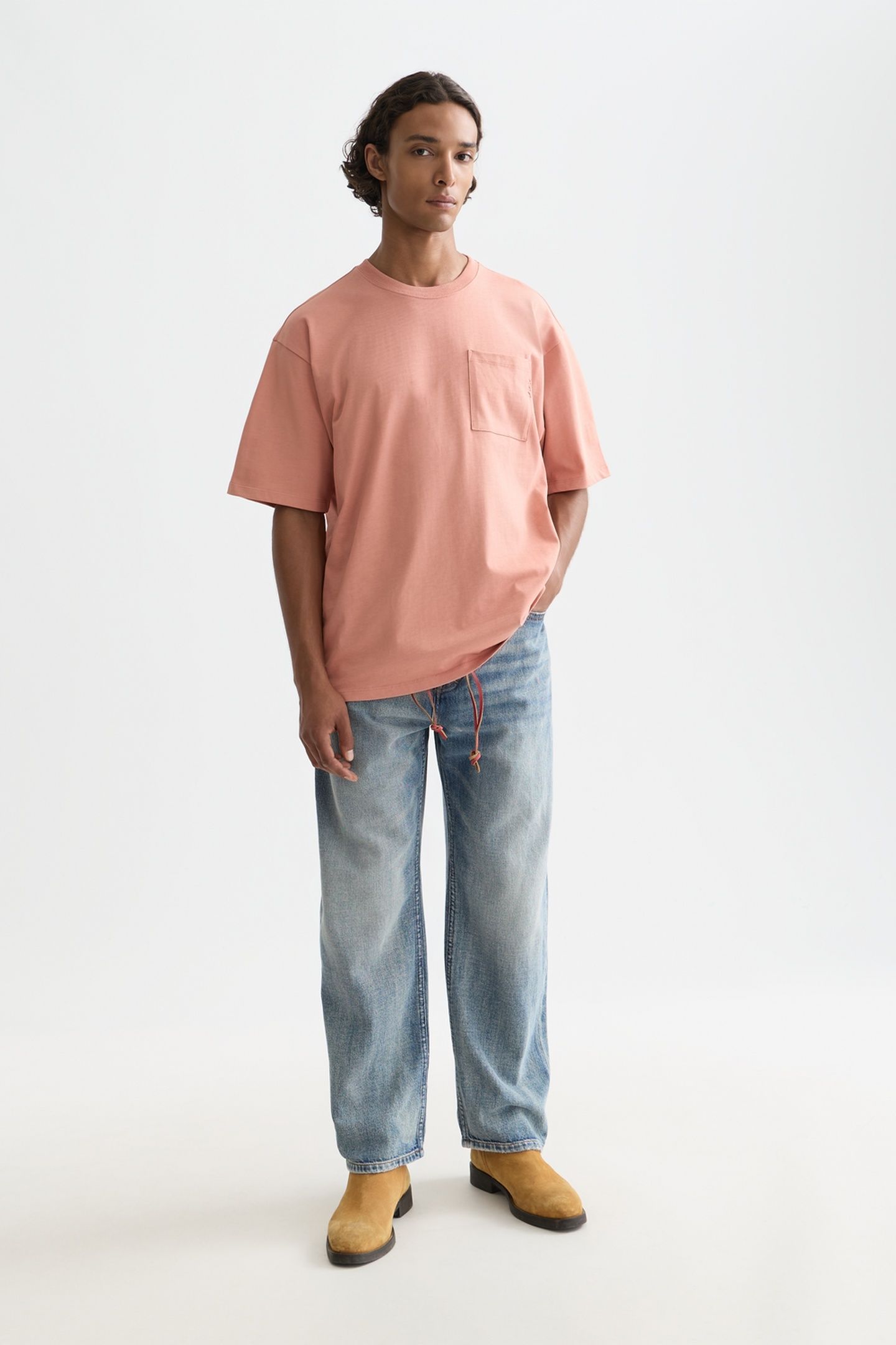 SEASONAL CORE 3 CROSSES CHEST POCKET LOOSE-FIT T-SHIRT DARK 3