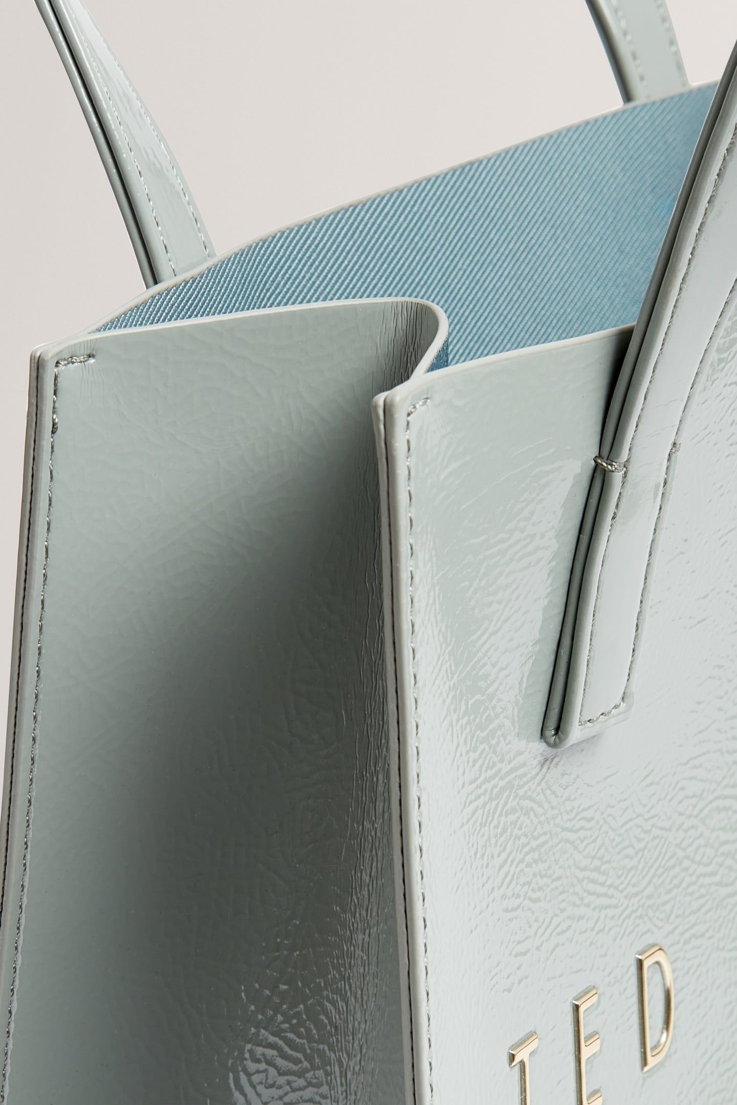 CRINKLE SMALL ICON BAG GREY 3