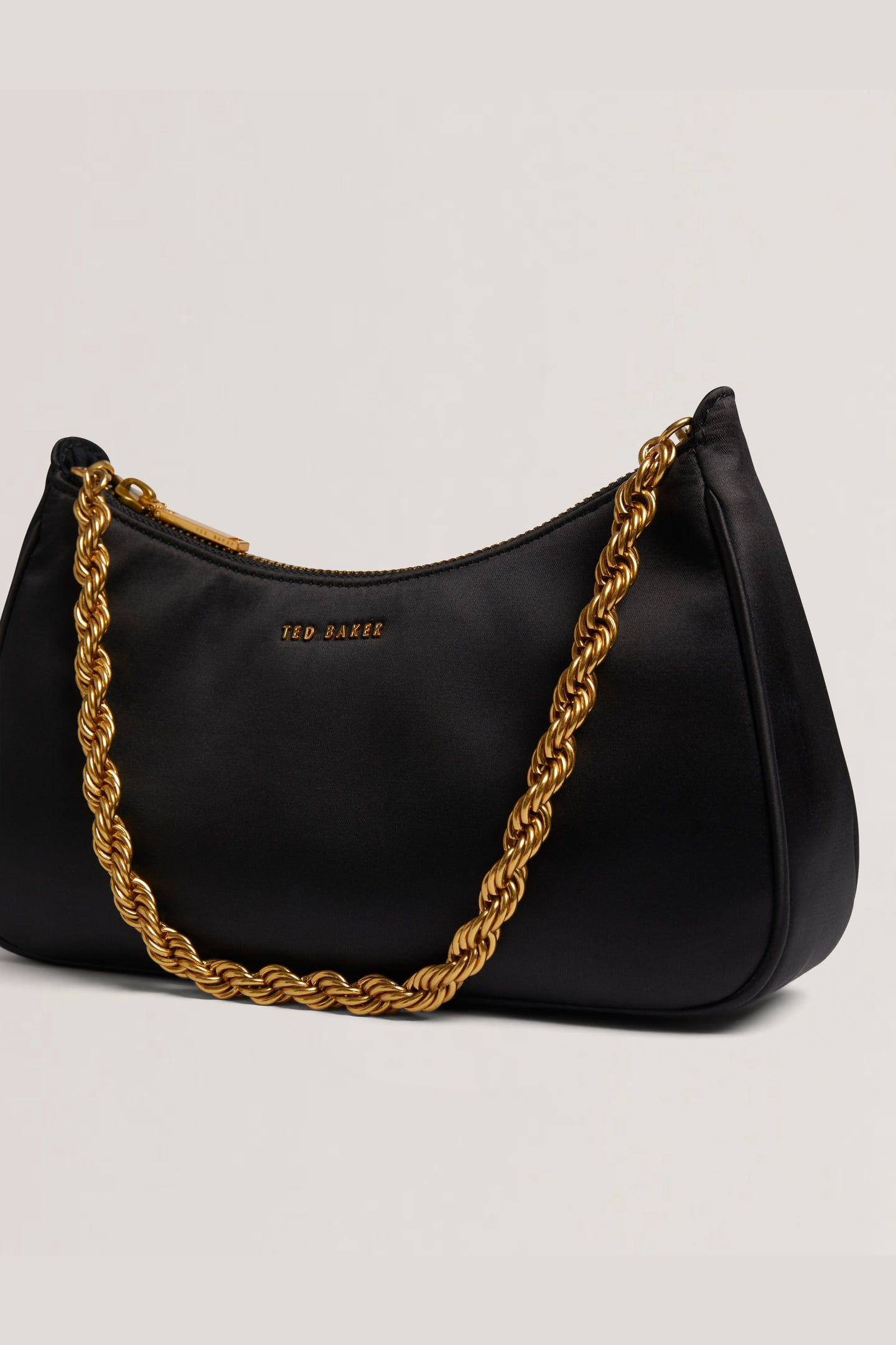 AGNISE CHAIN DETAIL SATIN SHOULDER BAG BLACK 3