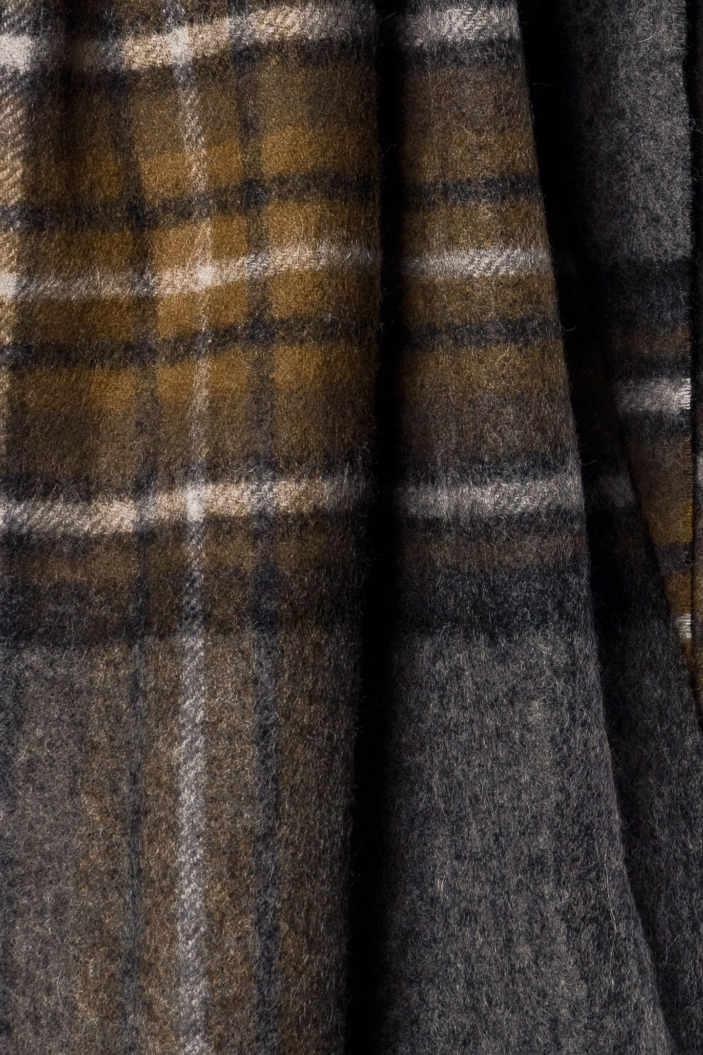 GREY CHECKED SCARF 4