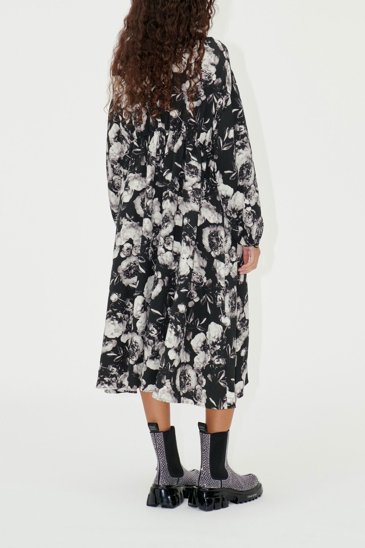 VEROMA DRESS MID METALIZED PEONIES 2