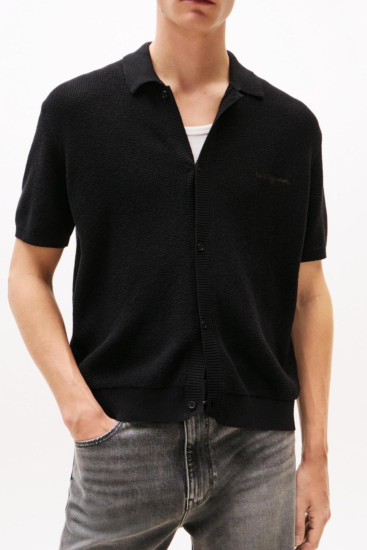 TJM 90S SCRIPT SS SWEATER BLACK 1