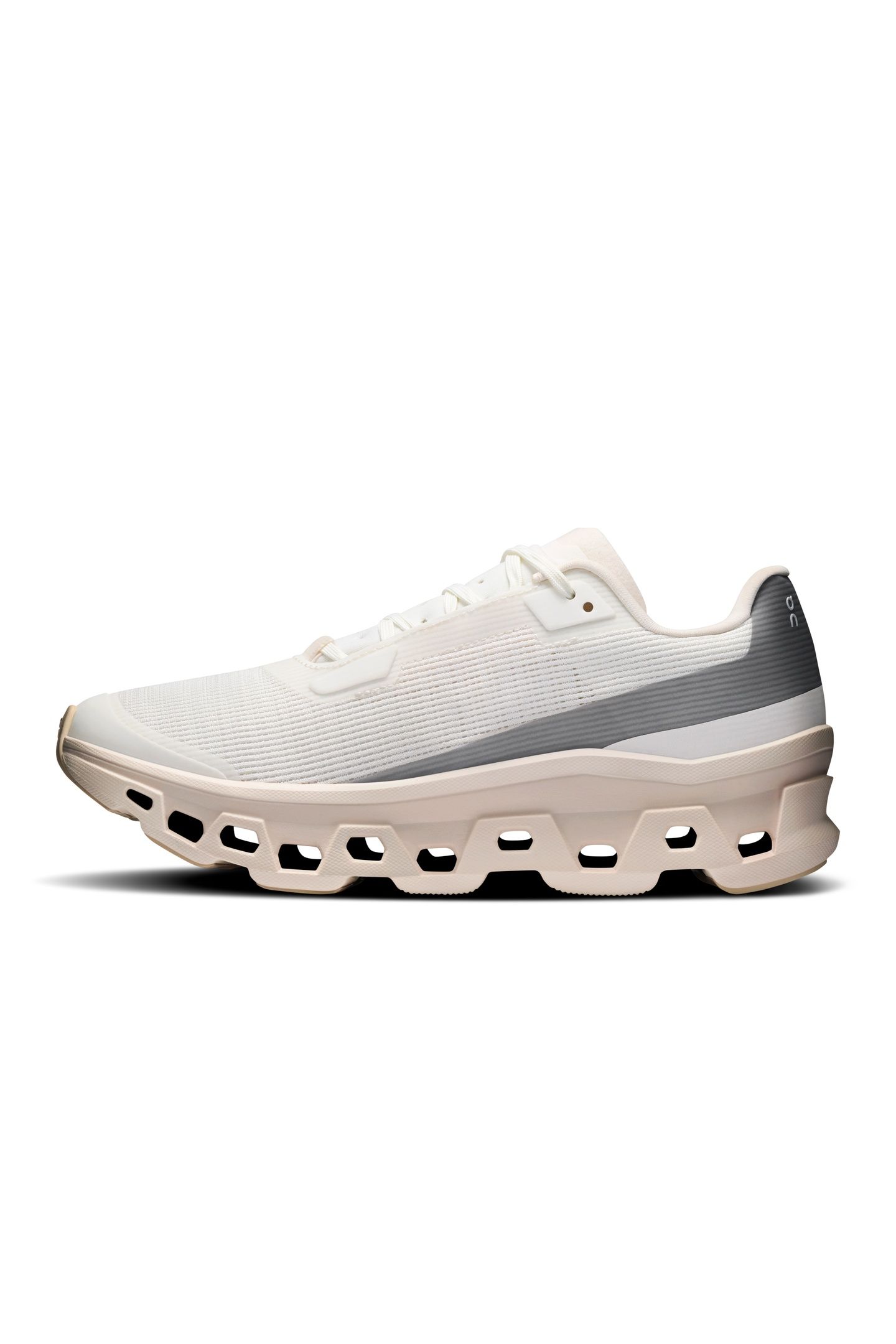 CLOUDMONSTER VOID 1 IVORY | SEASHELL 3