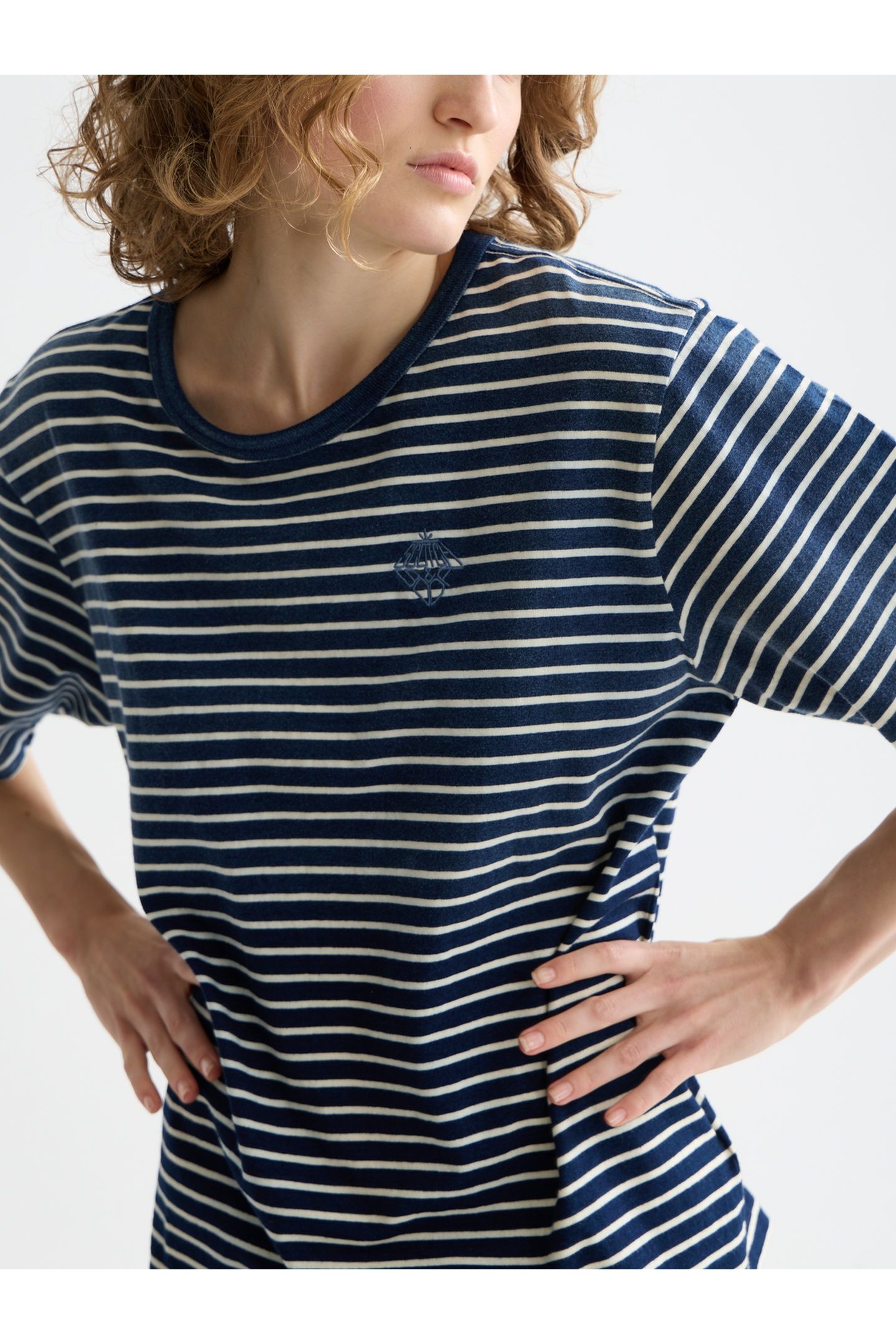 INDIGO WASHED LOOSE FIT T-SHRIT SAND STRIPE 6