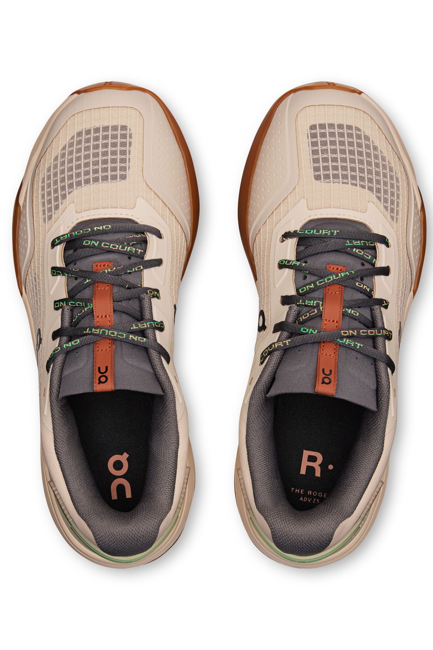 THE ROGER ADV Z5 1 CREAM | ALMOND 6