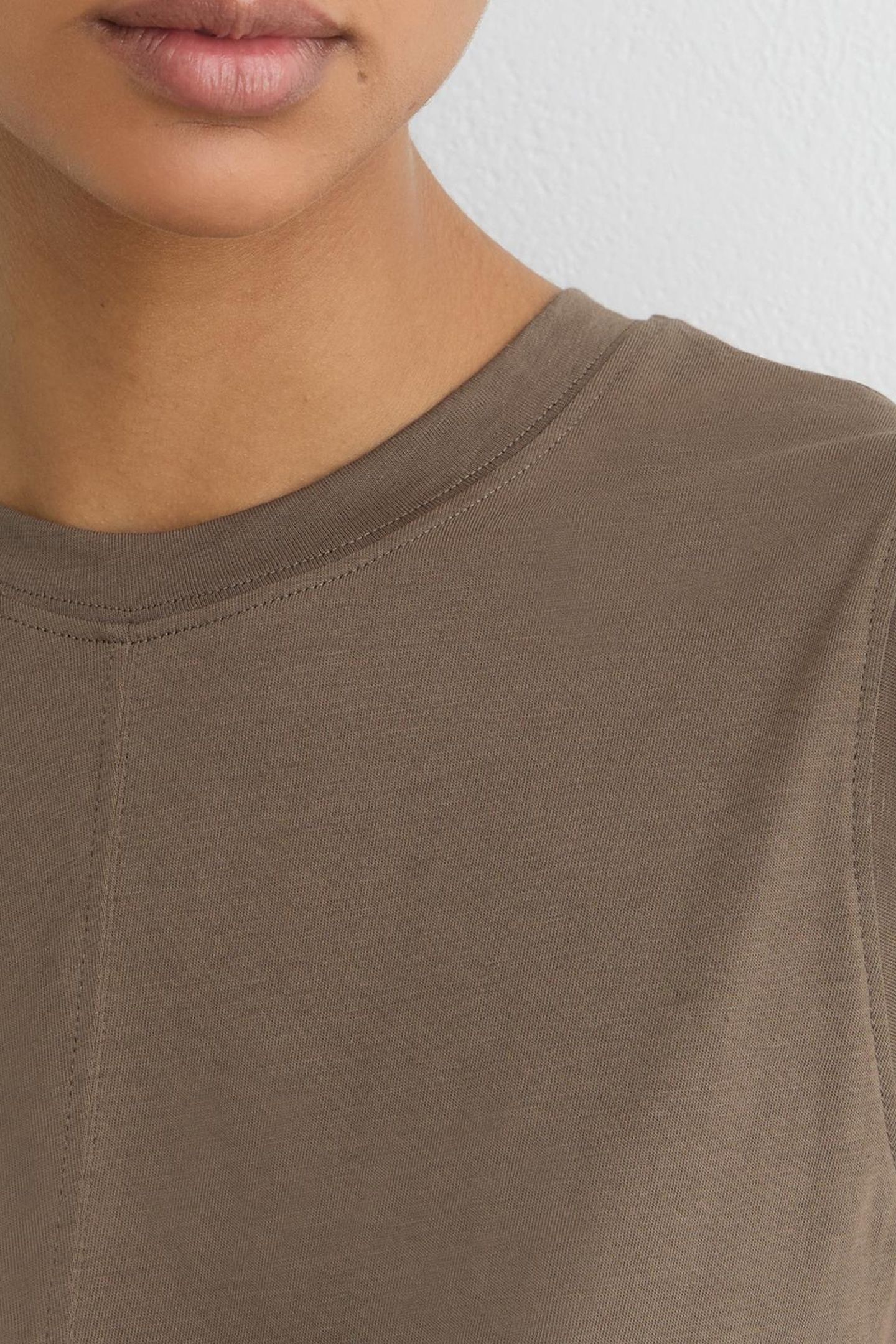 DRAPE CREW NECK T-SHIRT KHAKI GREEN 6