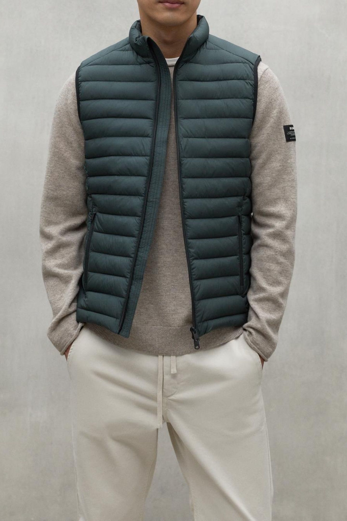 CARDIFFALF VEST WOODLAND GREEN 1