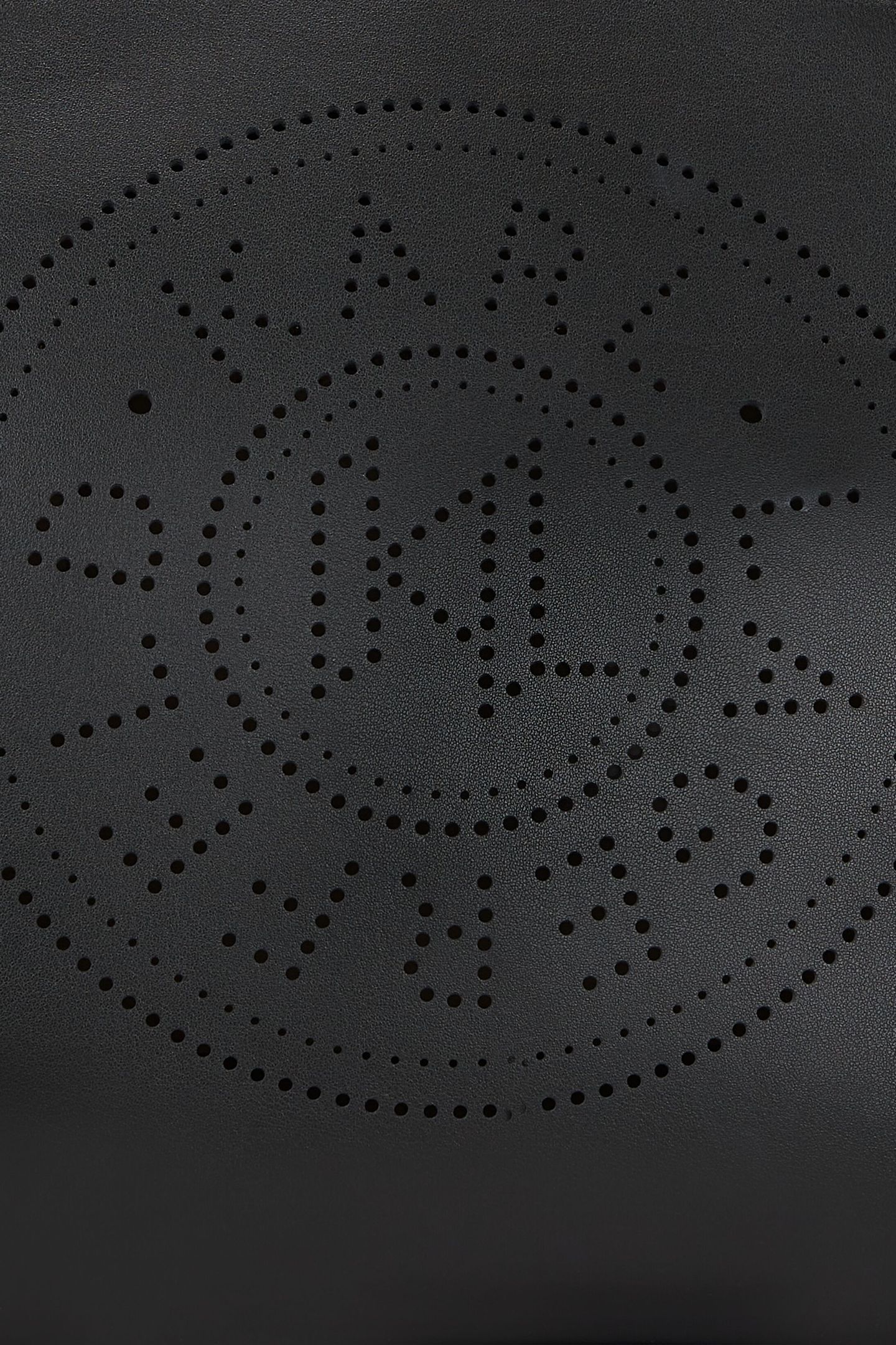 K/CIRCLE MD ZIP TOTE BLACK 4