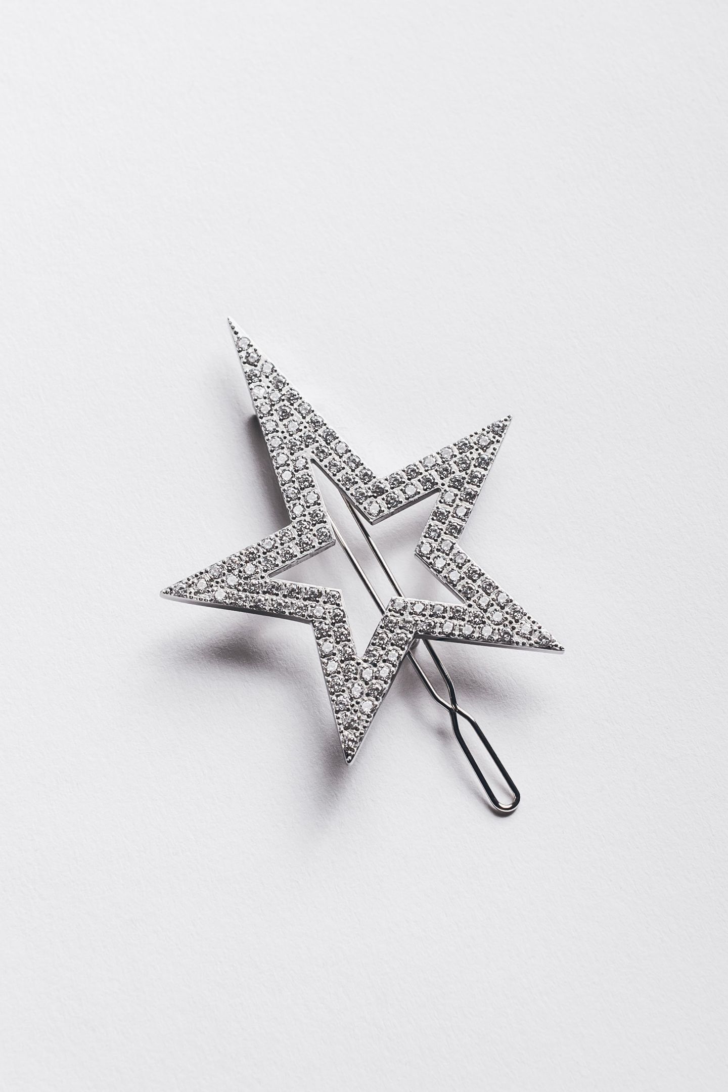 THE STAR HAIR PIN 3