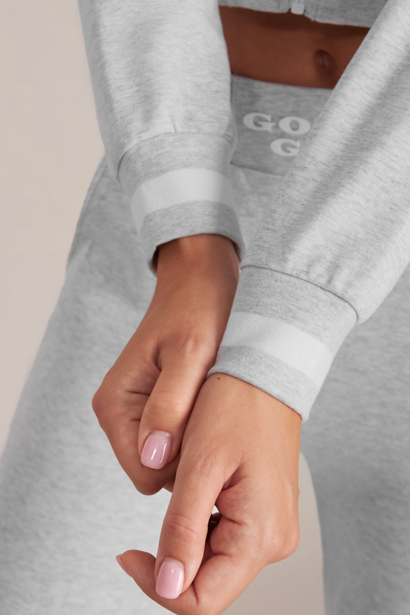 LADIES CROPPED HOODIE GREY 4
