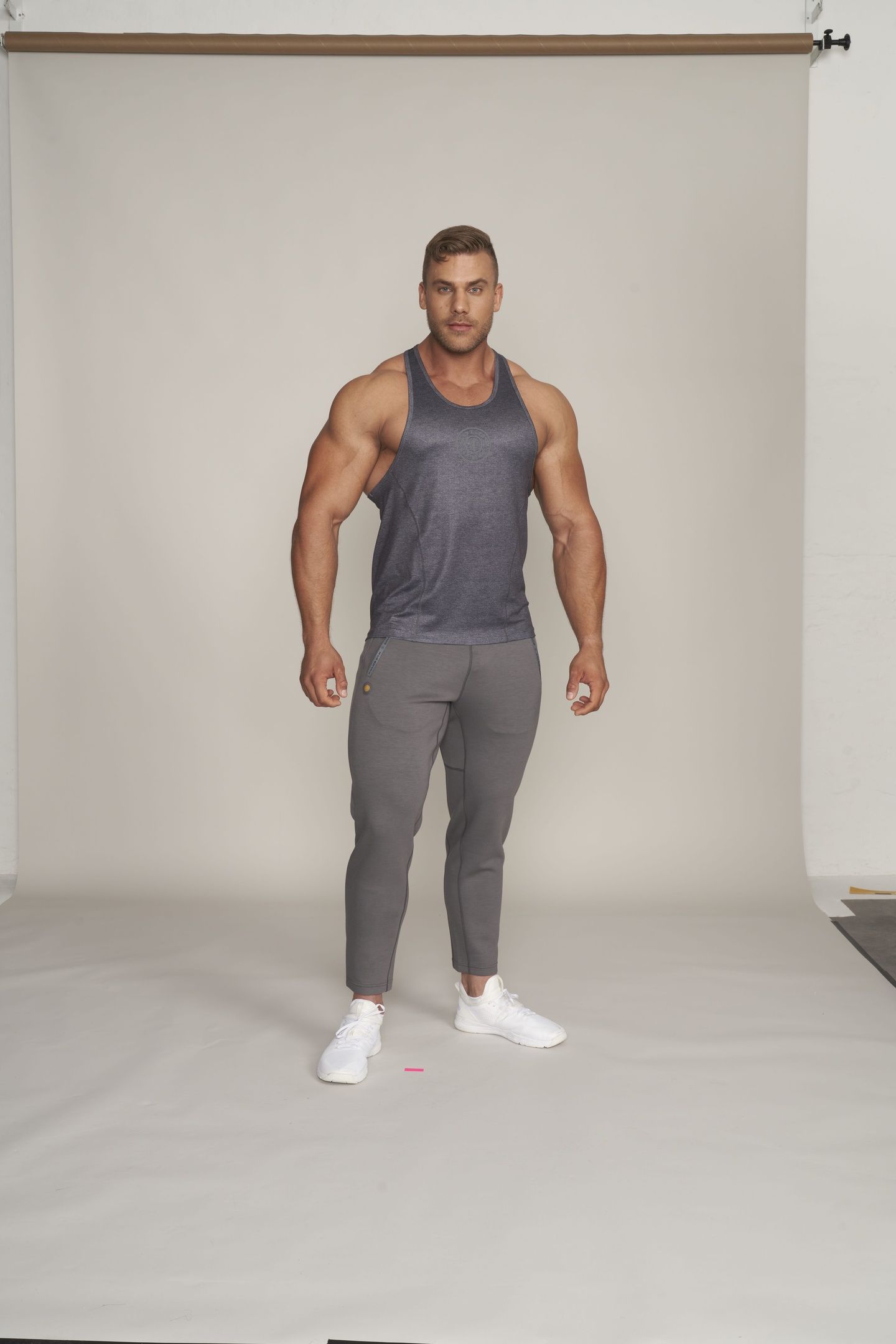 MENS STRINGER - WILT GREY 2
