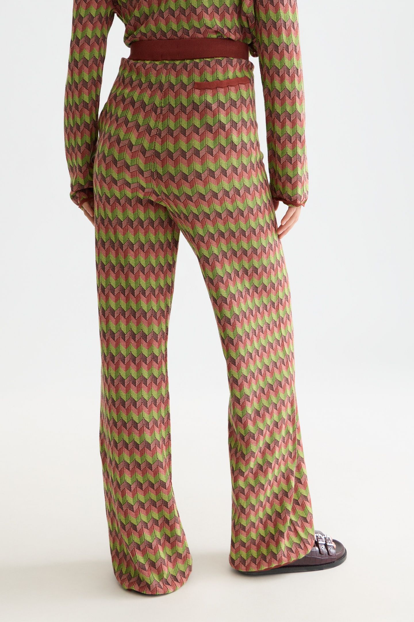 CHEVRON KNITTED TROUSERS BURNT HENNA 2