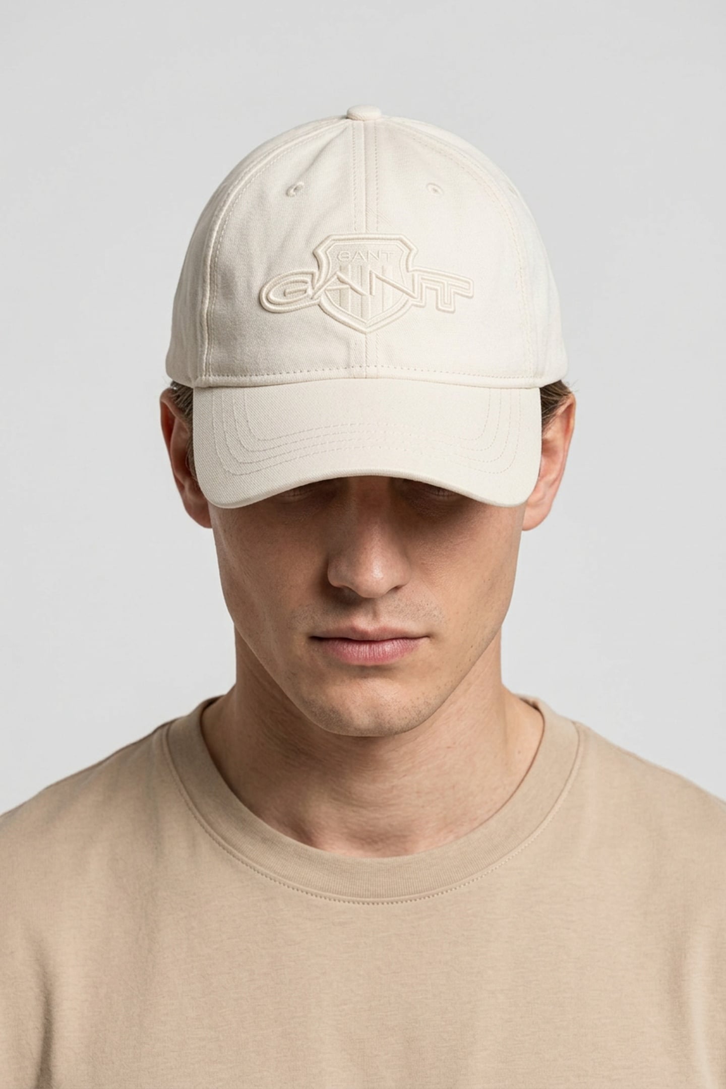 TONAL ARCHIVE SHIELD CAP CREAM 1