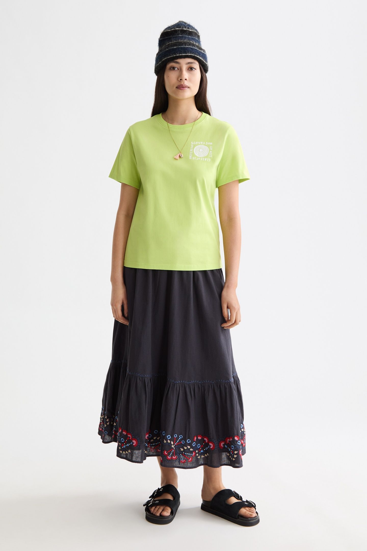 REGULAR FIT T-SHIRT WITH CHEST ARTWORK GREEN GLOW 3