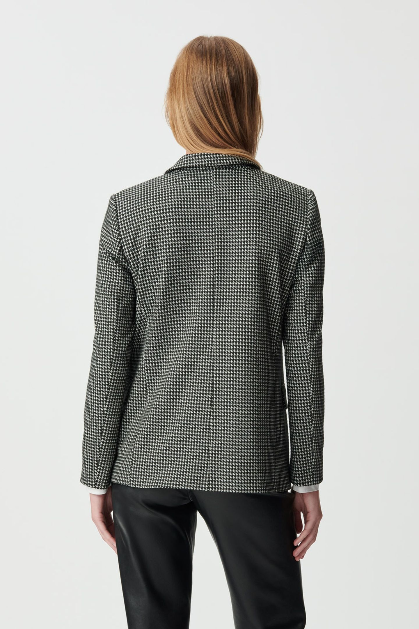 BLACK HOUNDSTOOTH SUIT JACKET 2