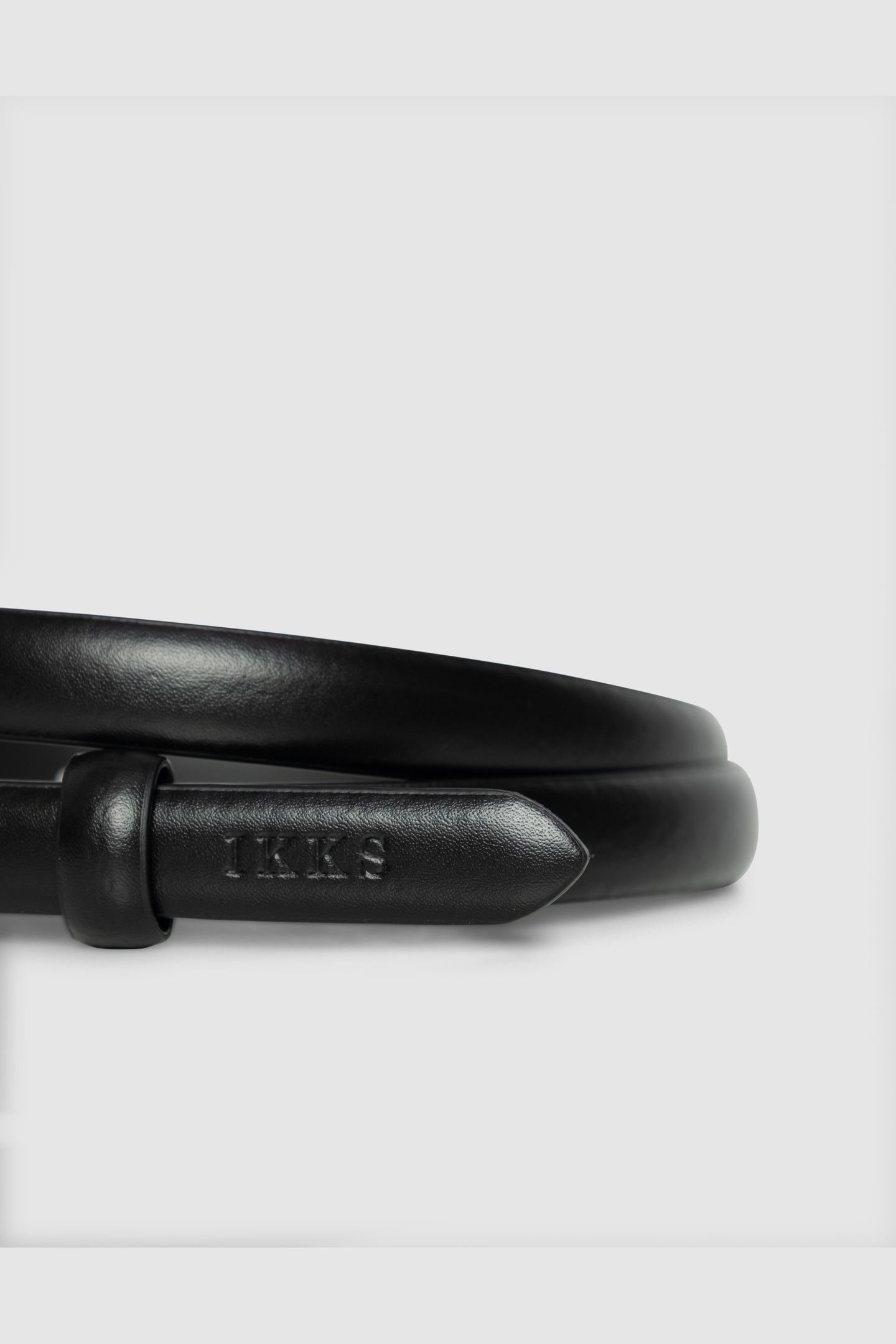 BLACK LEATHER SLIM BELT WITH PRESS BUCKLE 3