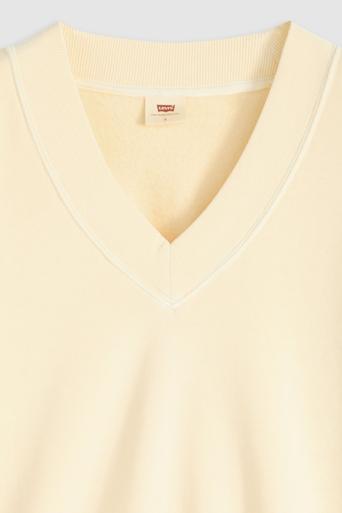 VINTAGE V-NECK SWEATSHIRT 6