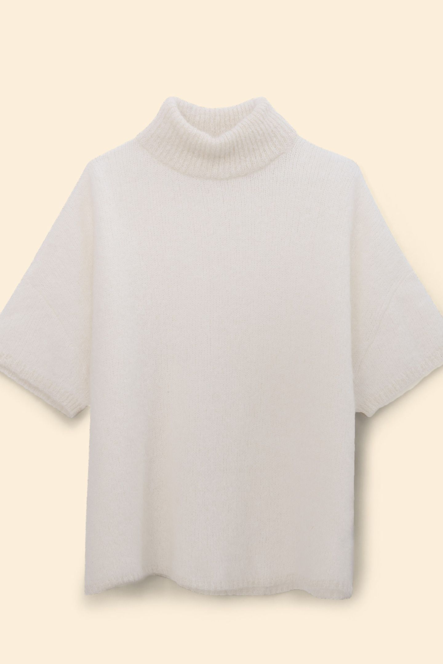 ECRU KNIT SHORT-SLEEVED CAPE SWEATER 4