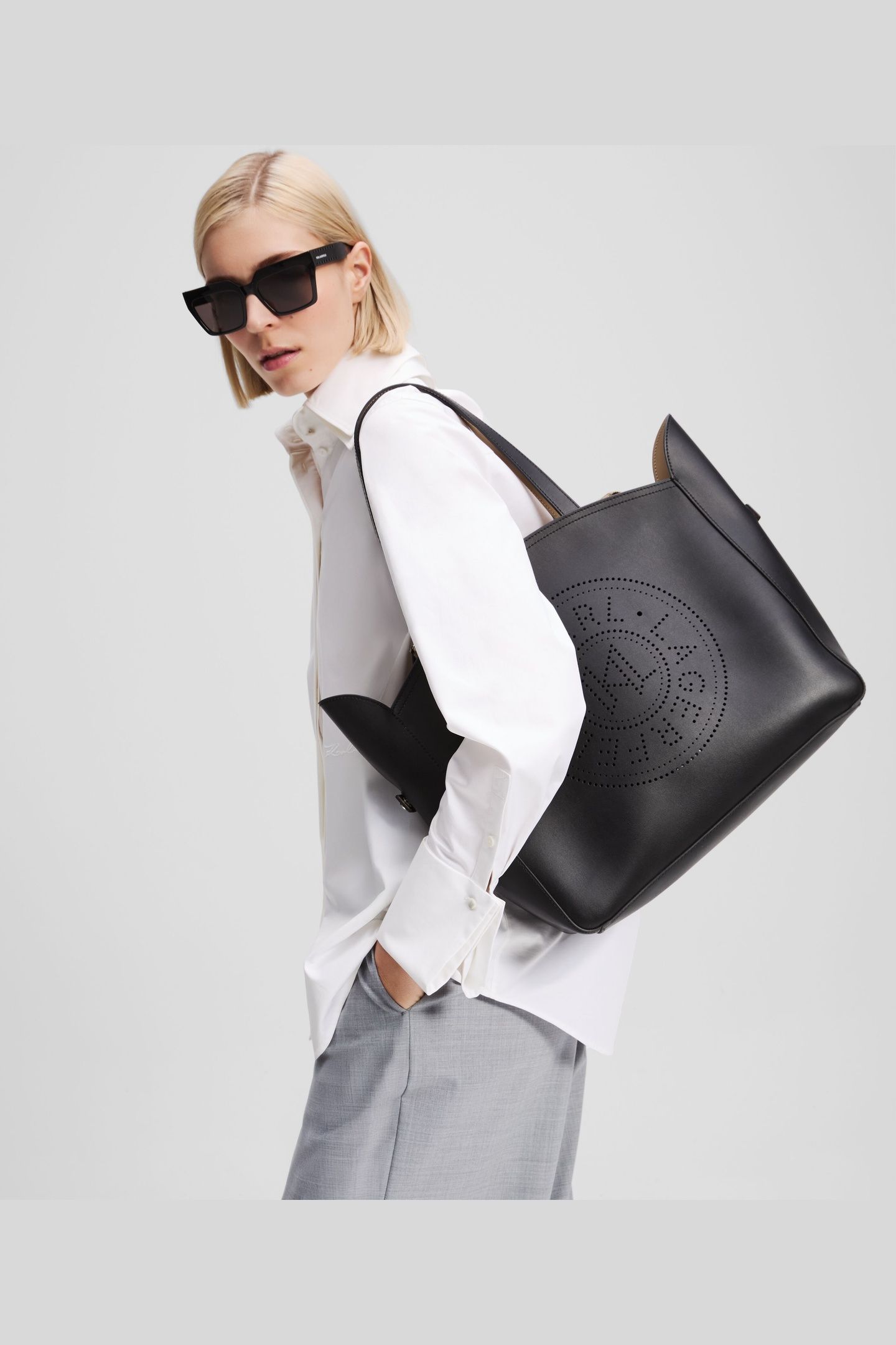 K/CIRCLE MD ZIP TOTE BLACK 5