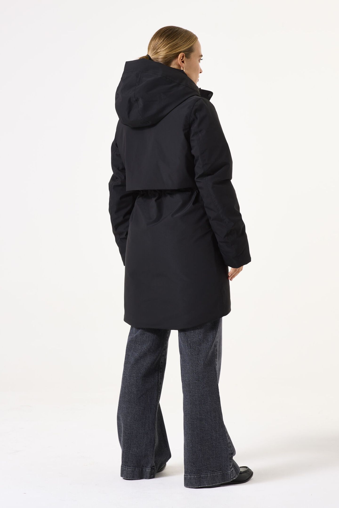 LADIES OUTDOOR JACKET BLACK 3