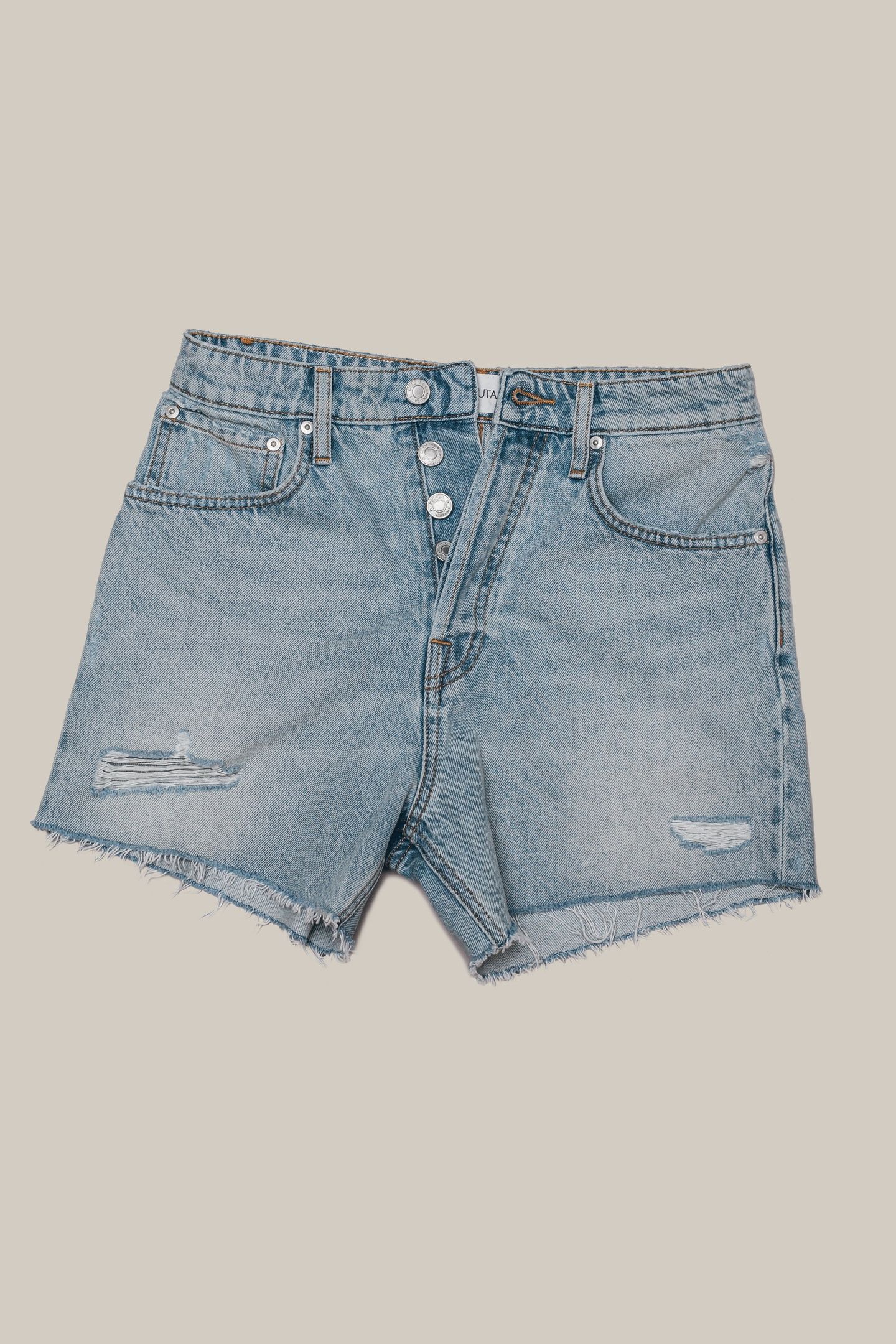THE BLUE DENIM SHORTS 3