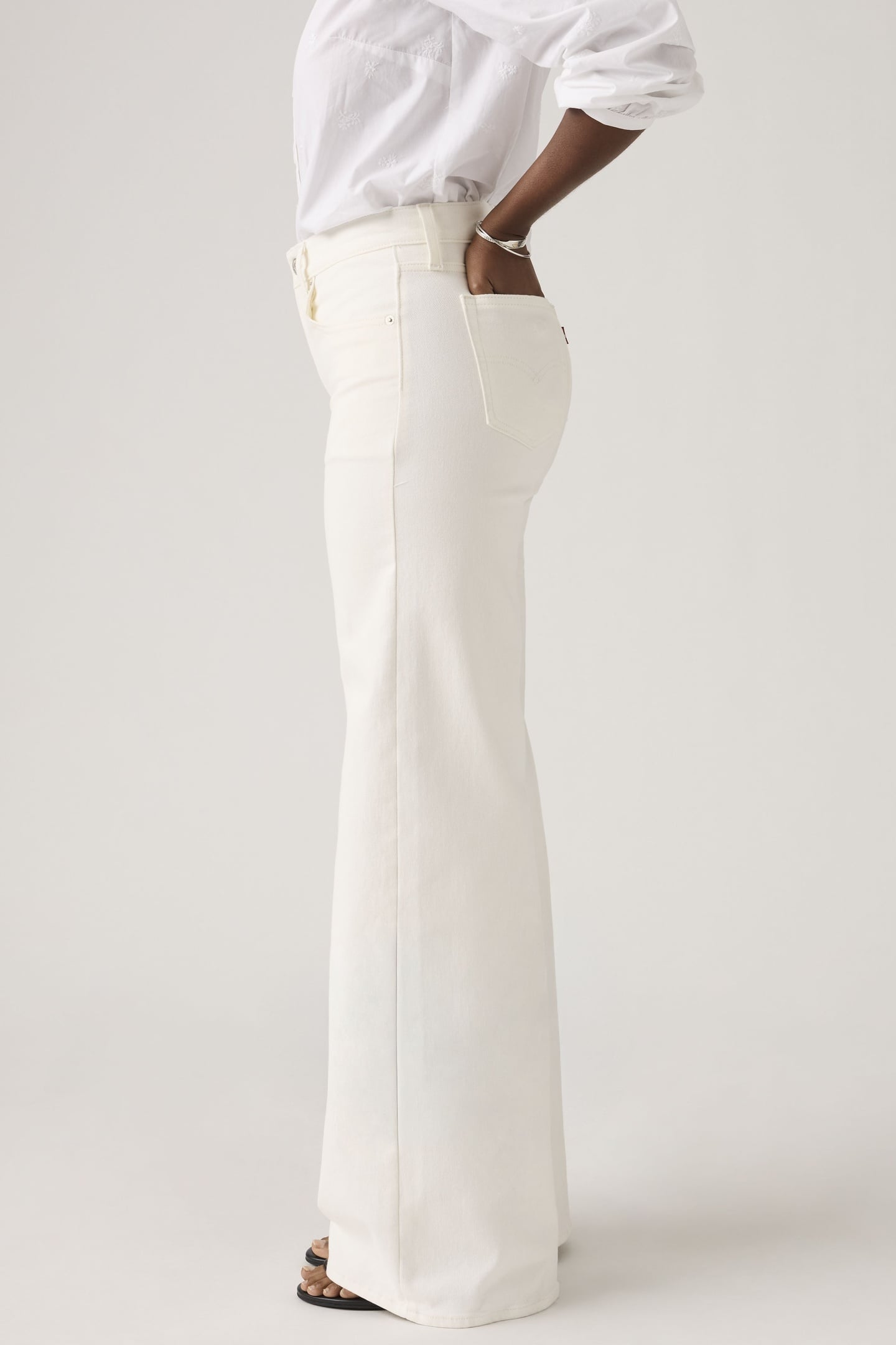728 HIGH RISE WIDE LEG JEANS 6