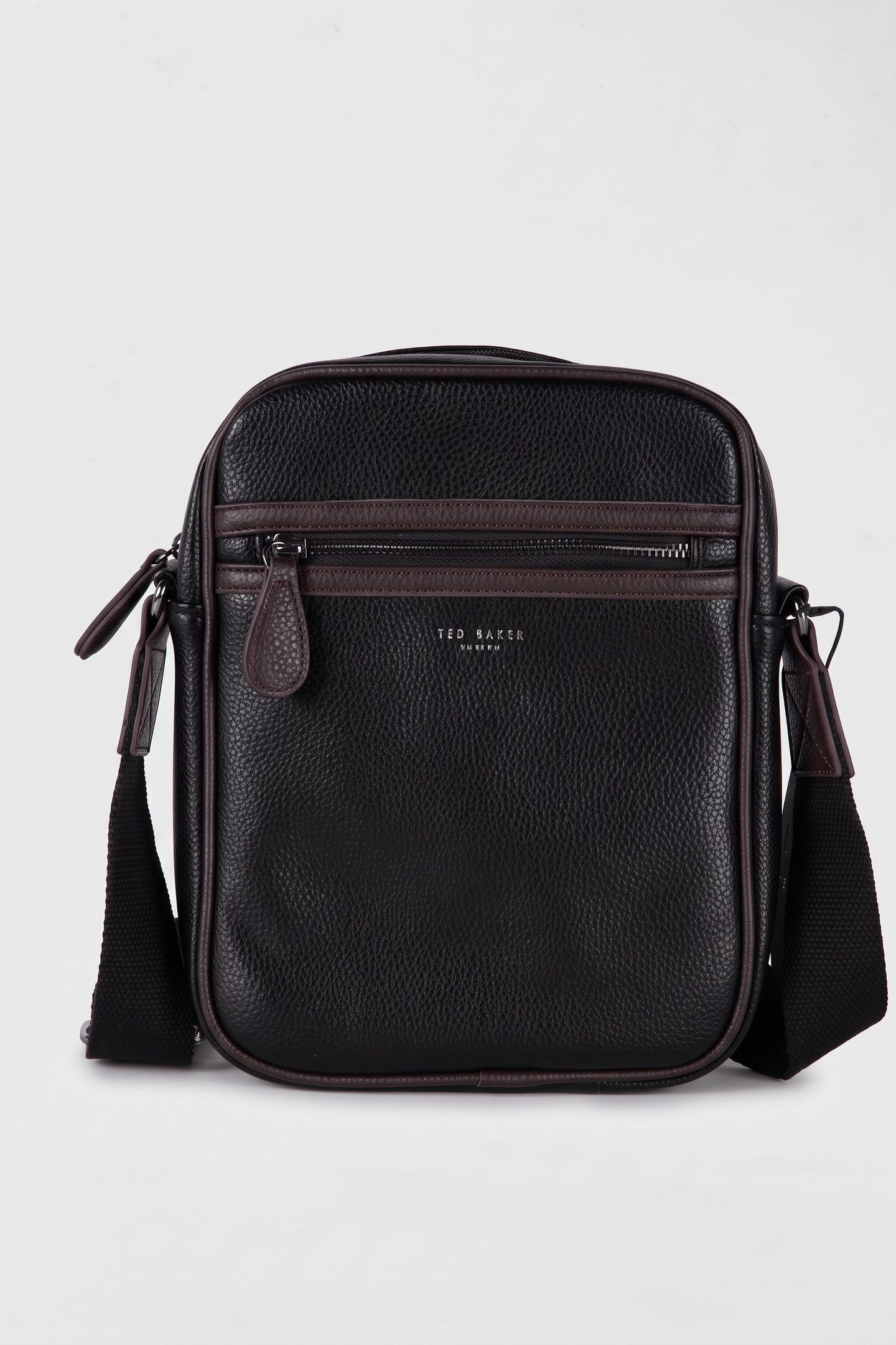 LANSTON PEBBLE PU FLIGHT BAG BLACK 2