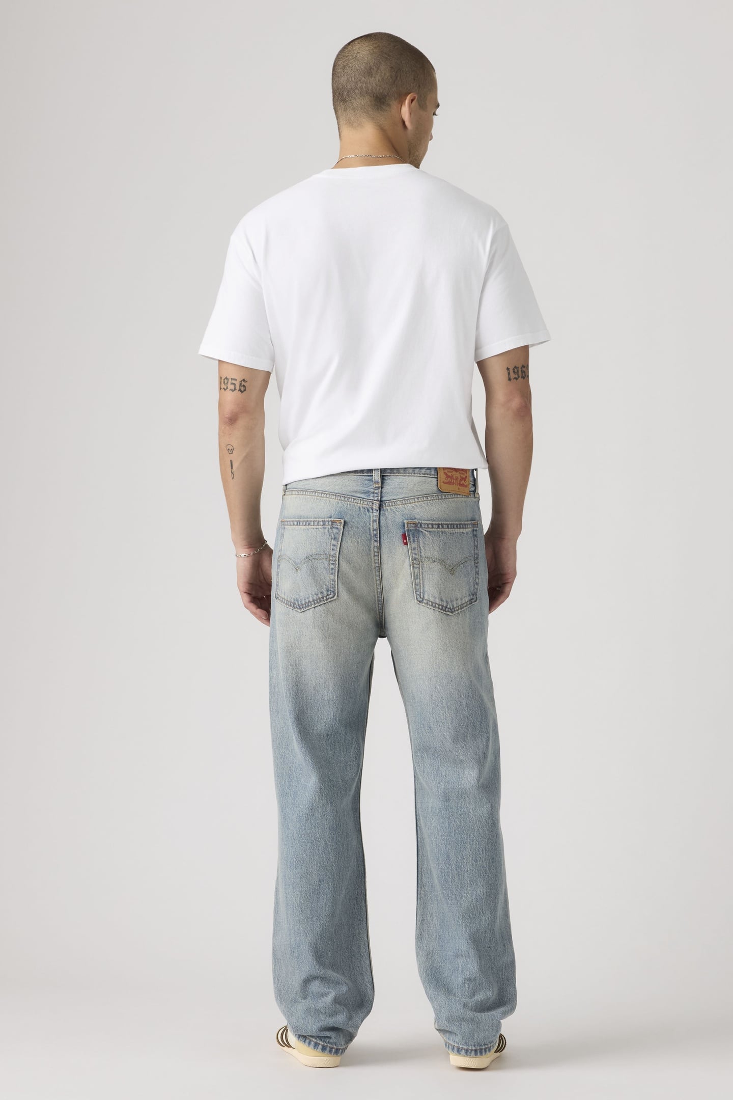 565™ LOOSE STRAIGHT JEANS 3
