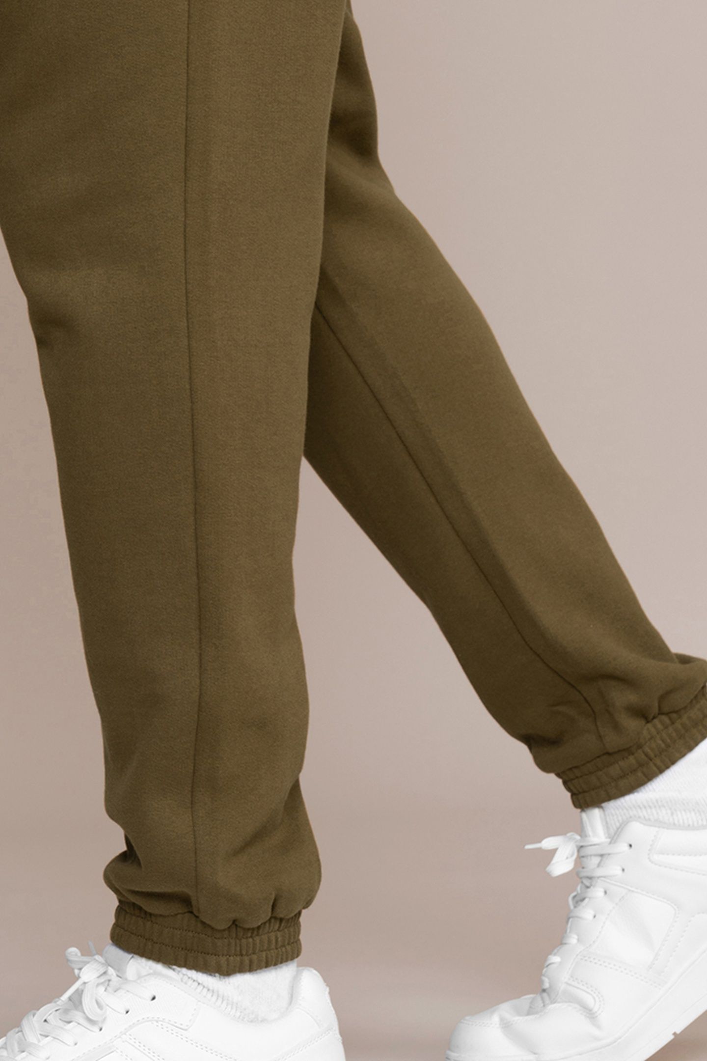 SLIM SWEAT PANTS OLIVE 5