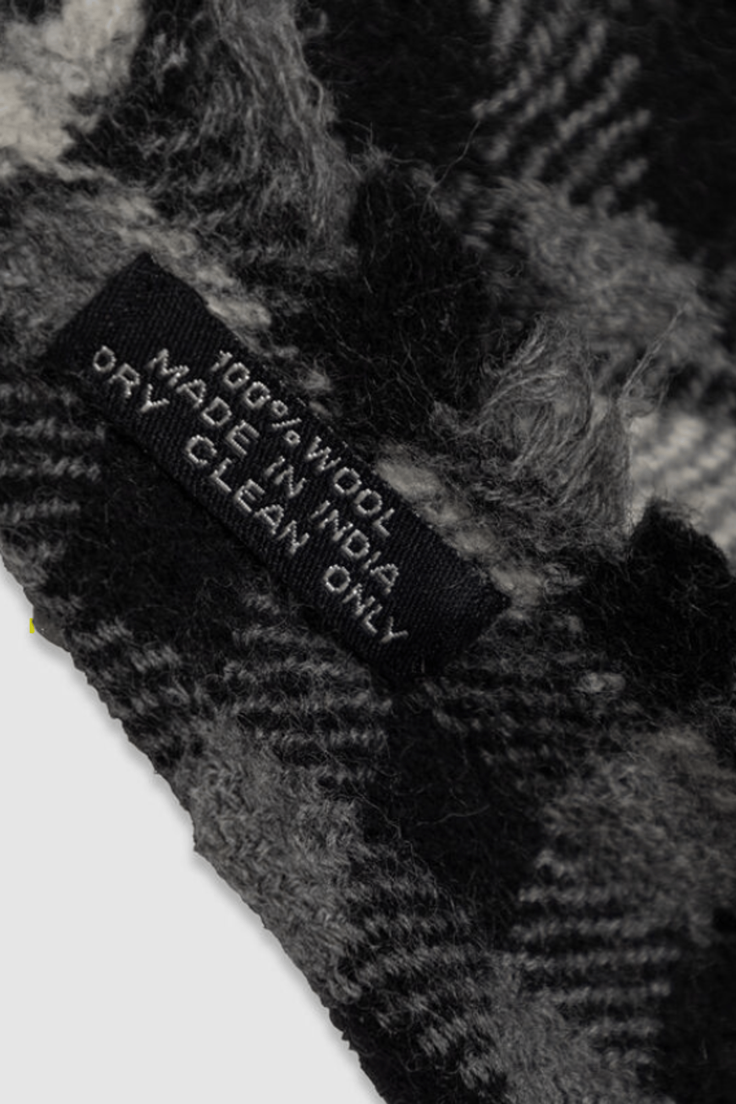 GREY CHECK SQUARE SCARF 4