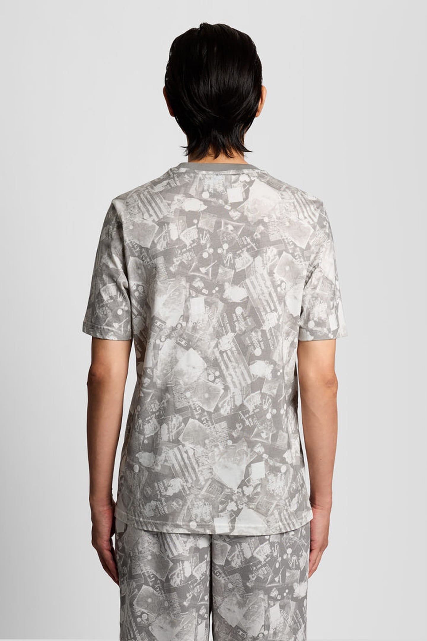 INDUSTRIAL PRINT T-SHIRT COLD GREY 2