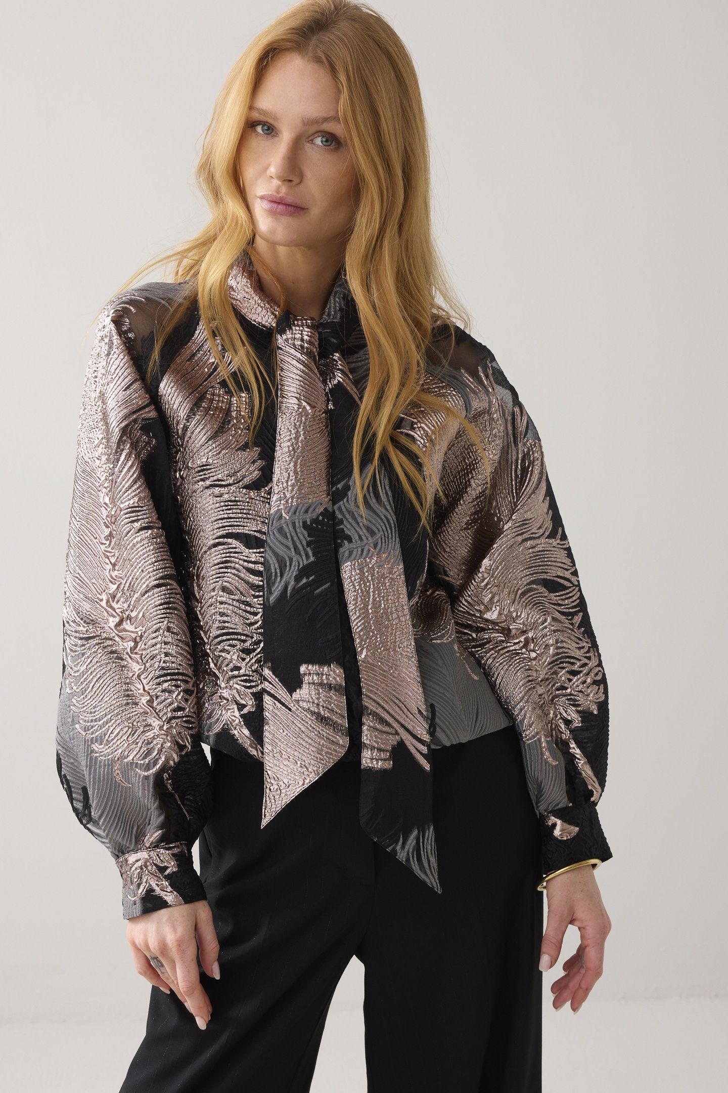 TOP LEAVES JACQUARD PRINTS 1