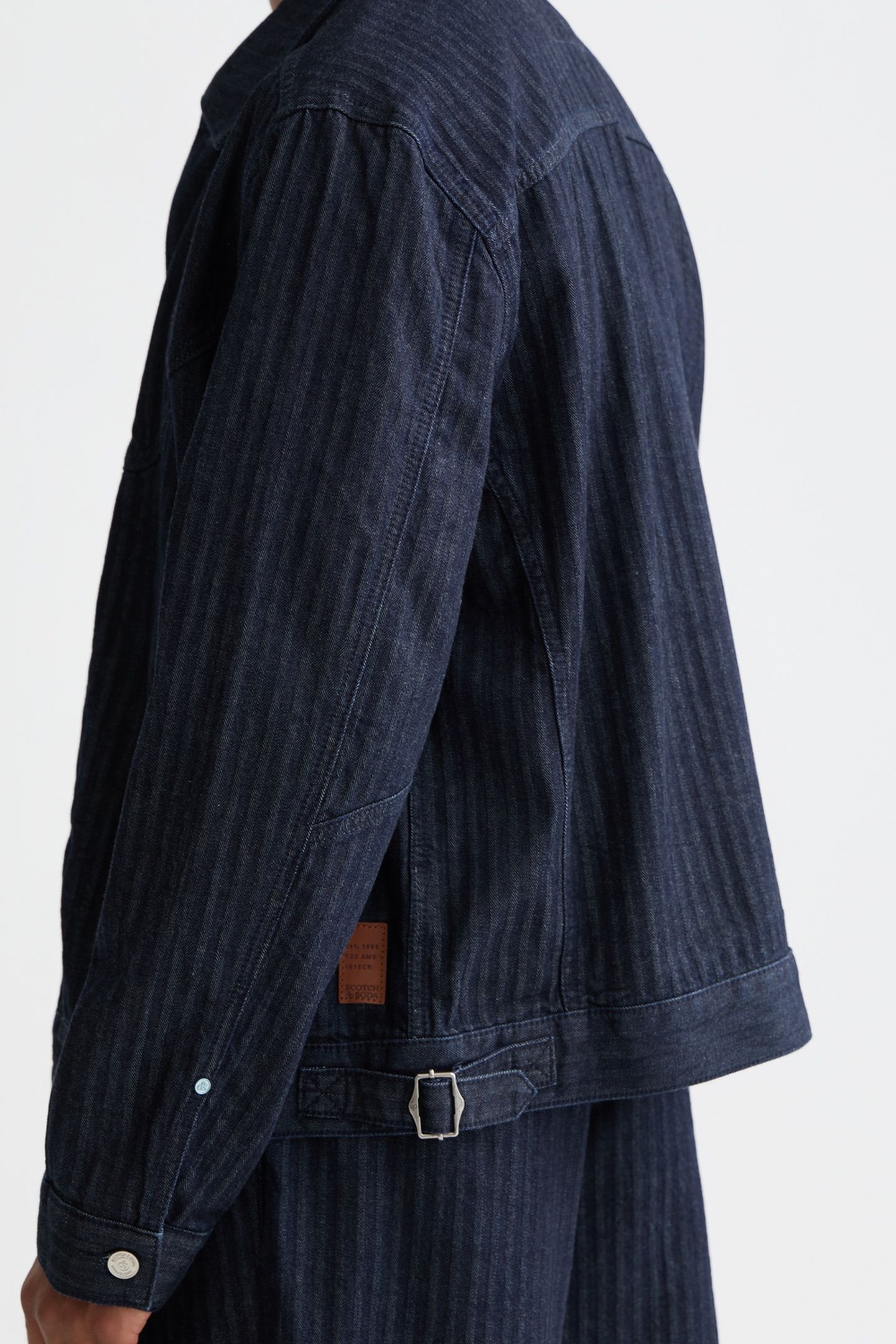 TRUCKER JACKET WITH WESTERN DETAILS NAVY 6