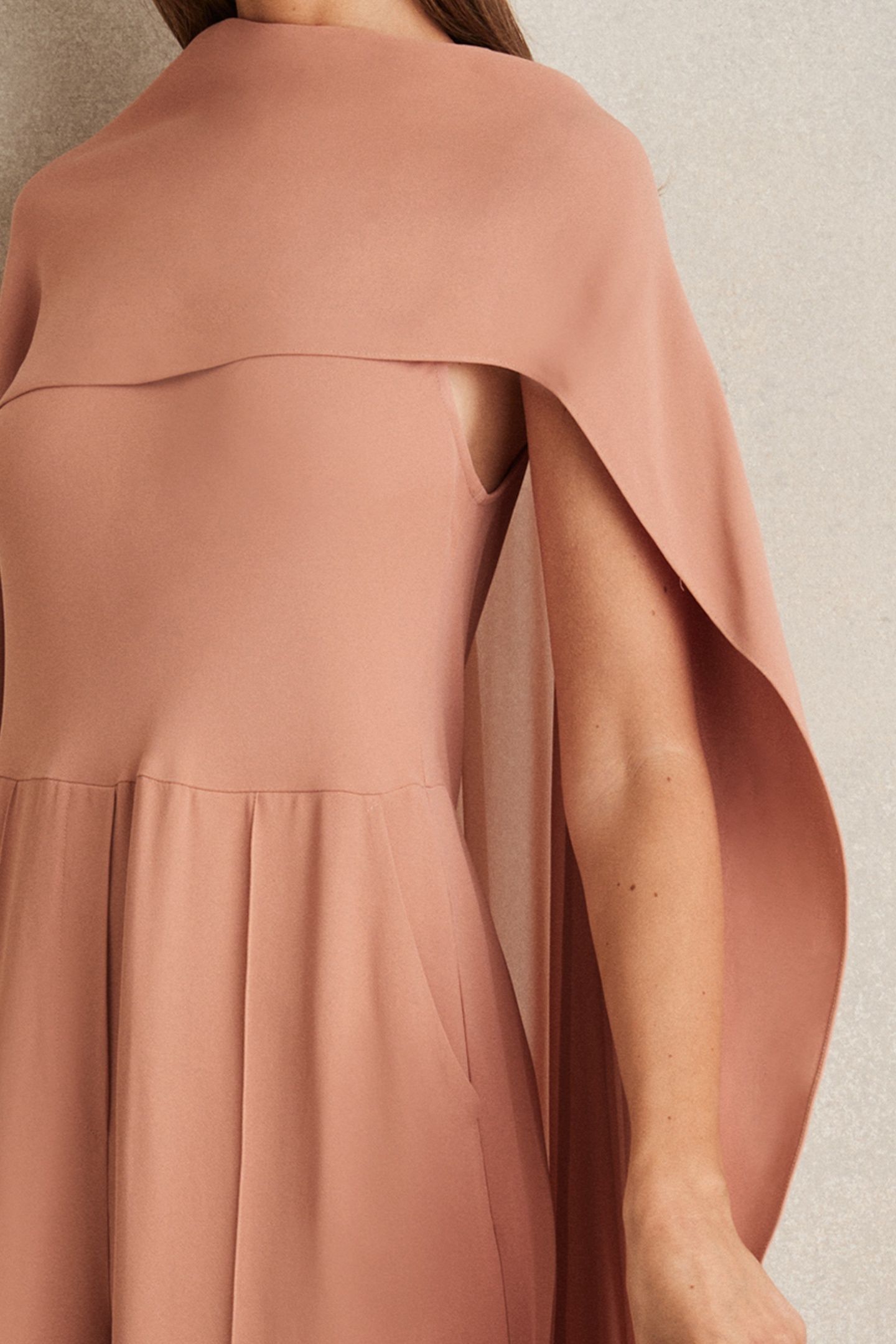 CAPEBACK JUMPSUIT PINK 7