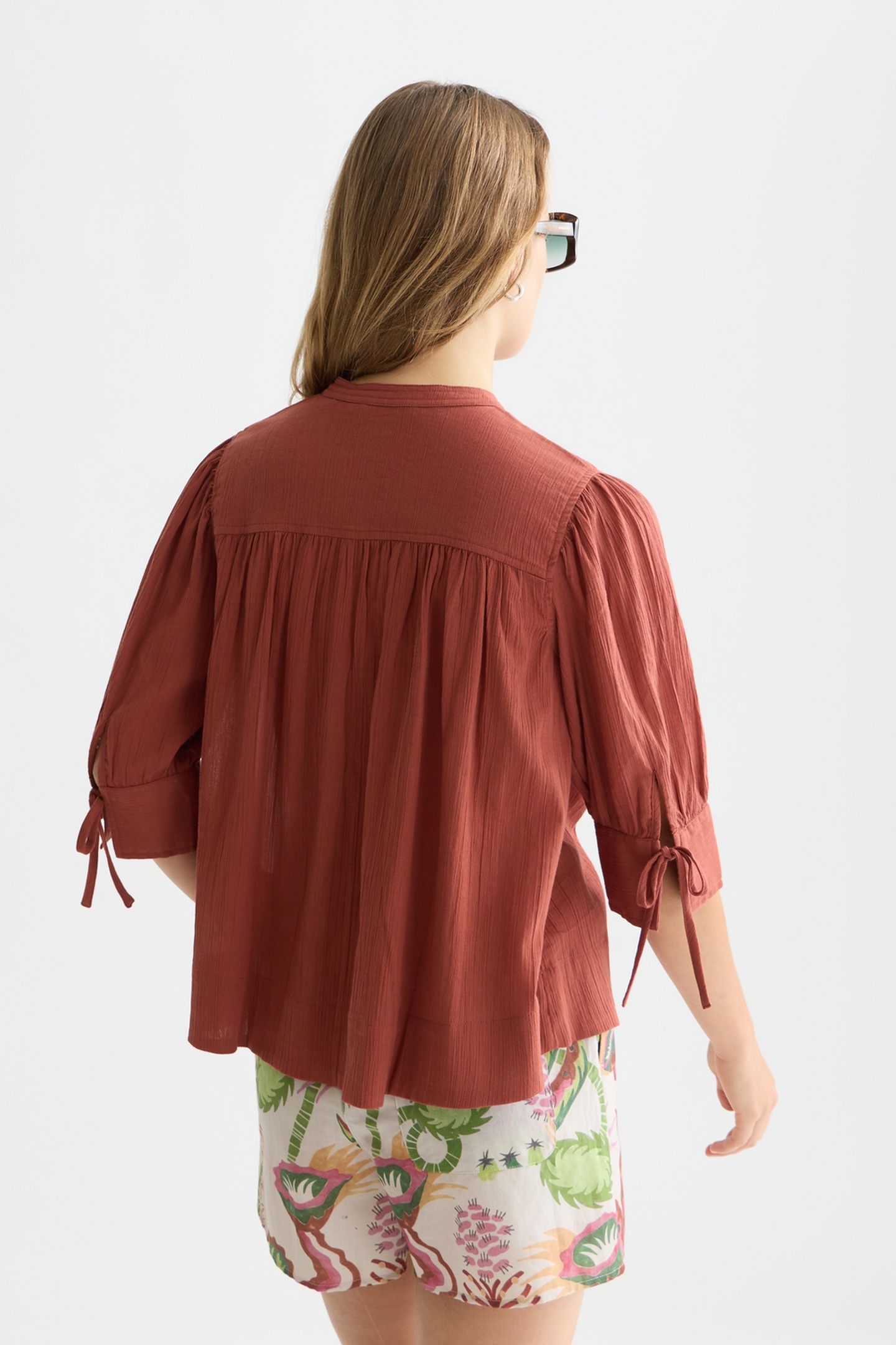 RELAXED BLOUSE WITH GATHERS BURNT HENNA 2