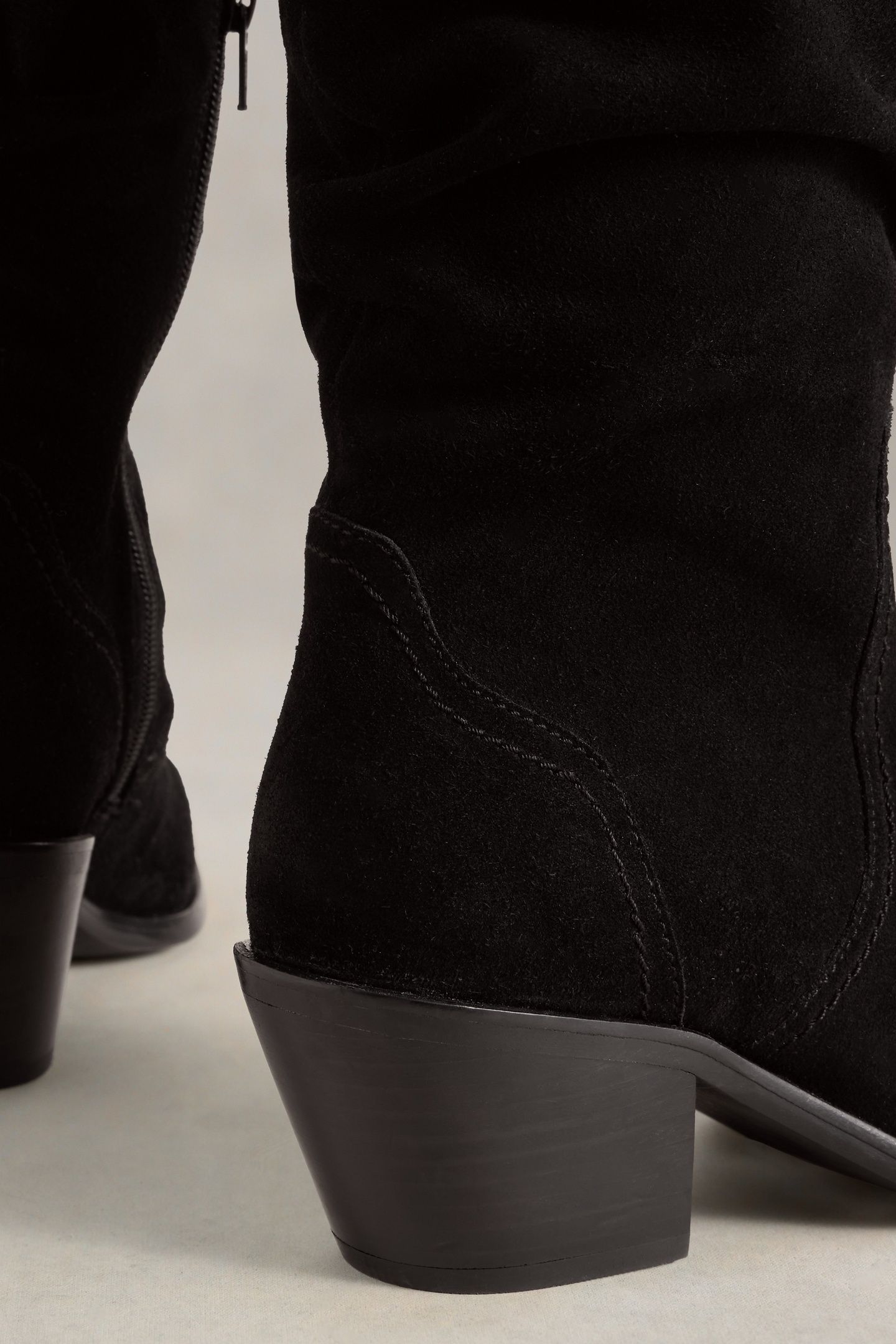 AZALEA SUEDE MID SLOUCH BOOT PURE BLK 4