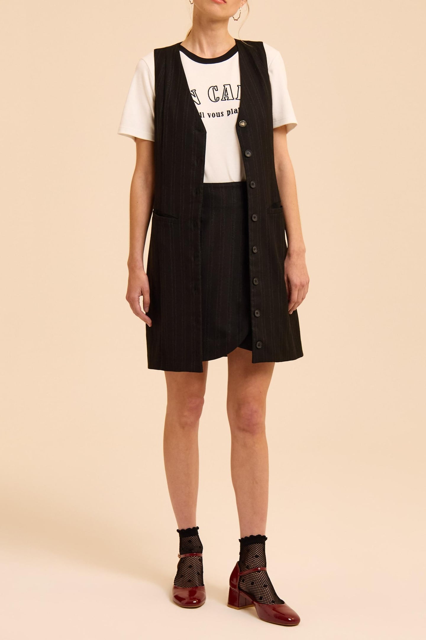 BLACK STRIPED SHORT SUIT SKIRT 3