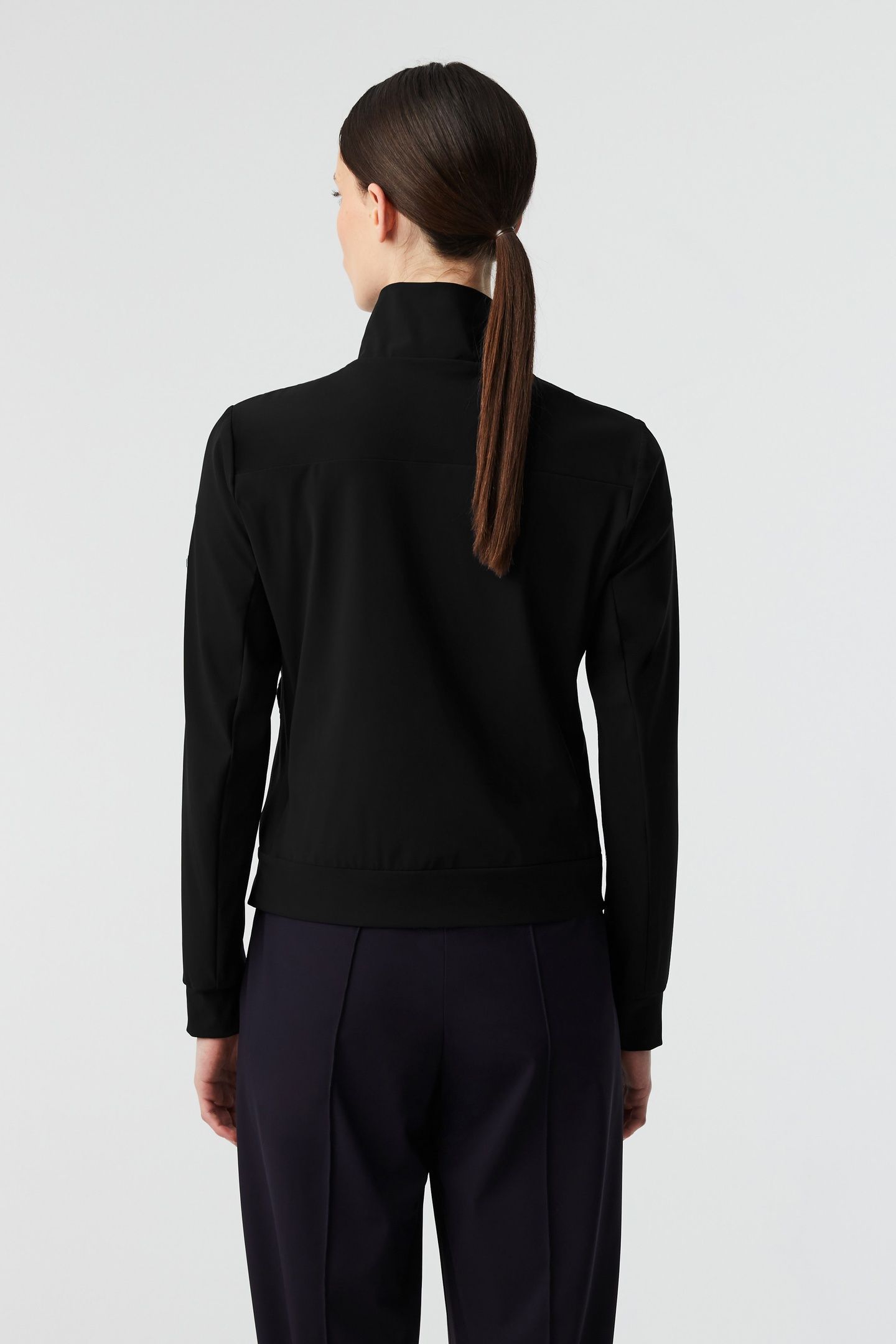 JEUTA V1.Y8.02 SWEAT (HOODED) J. BLACK 4