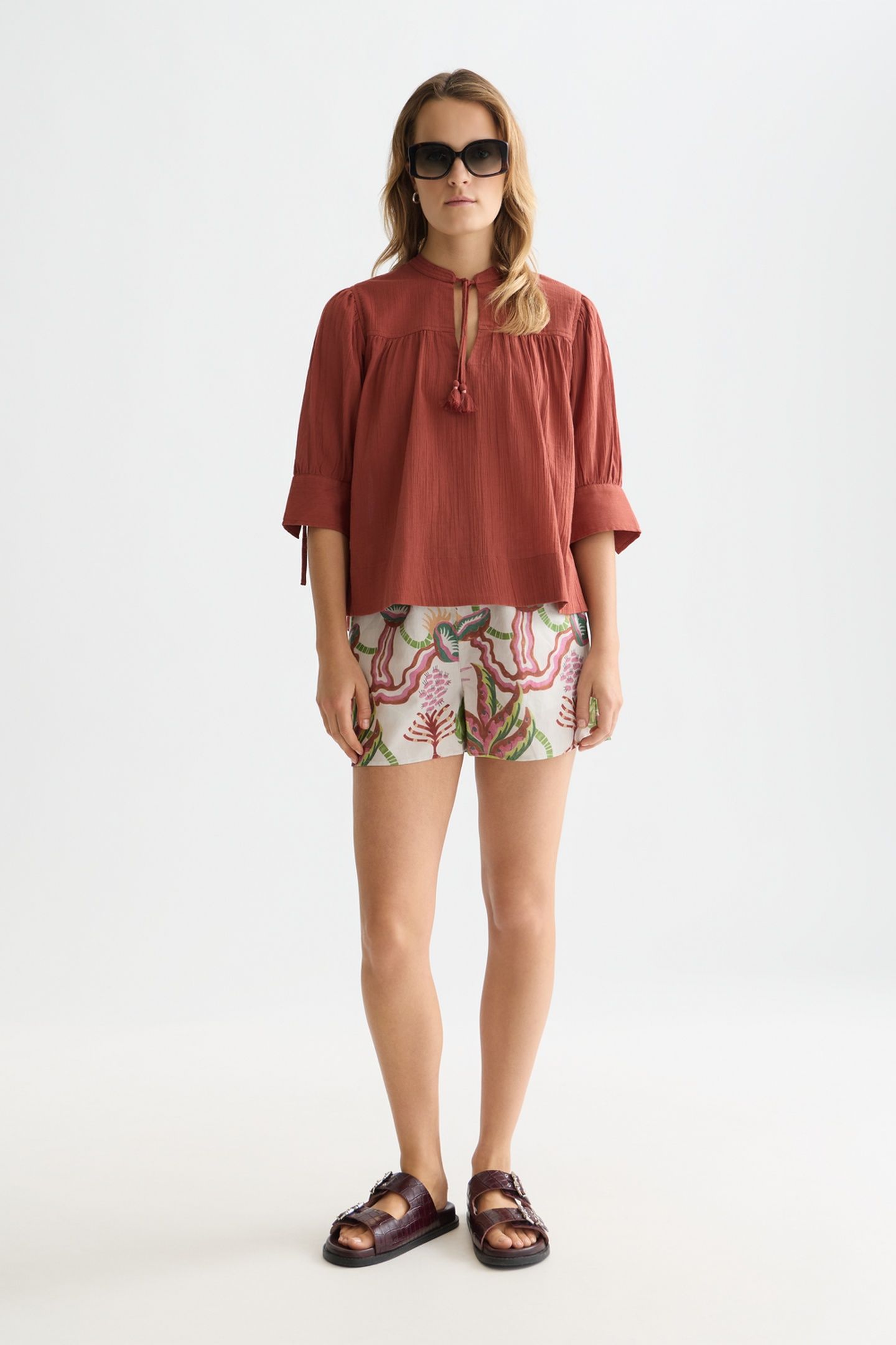 RELAXED BLOUSE WITH GATHERS BURNT HENNA 3