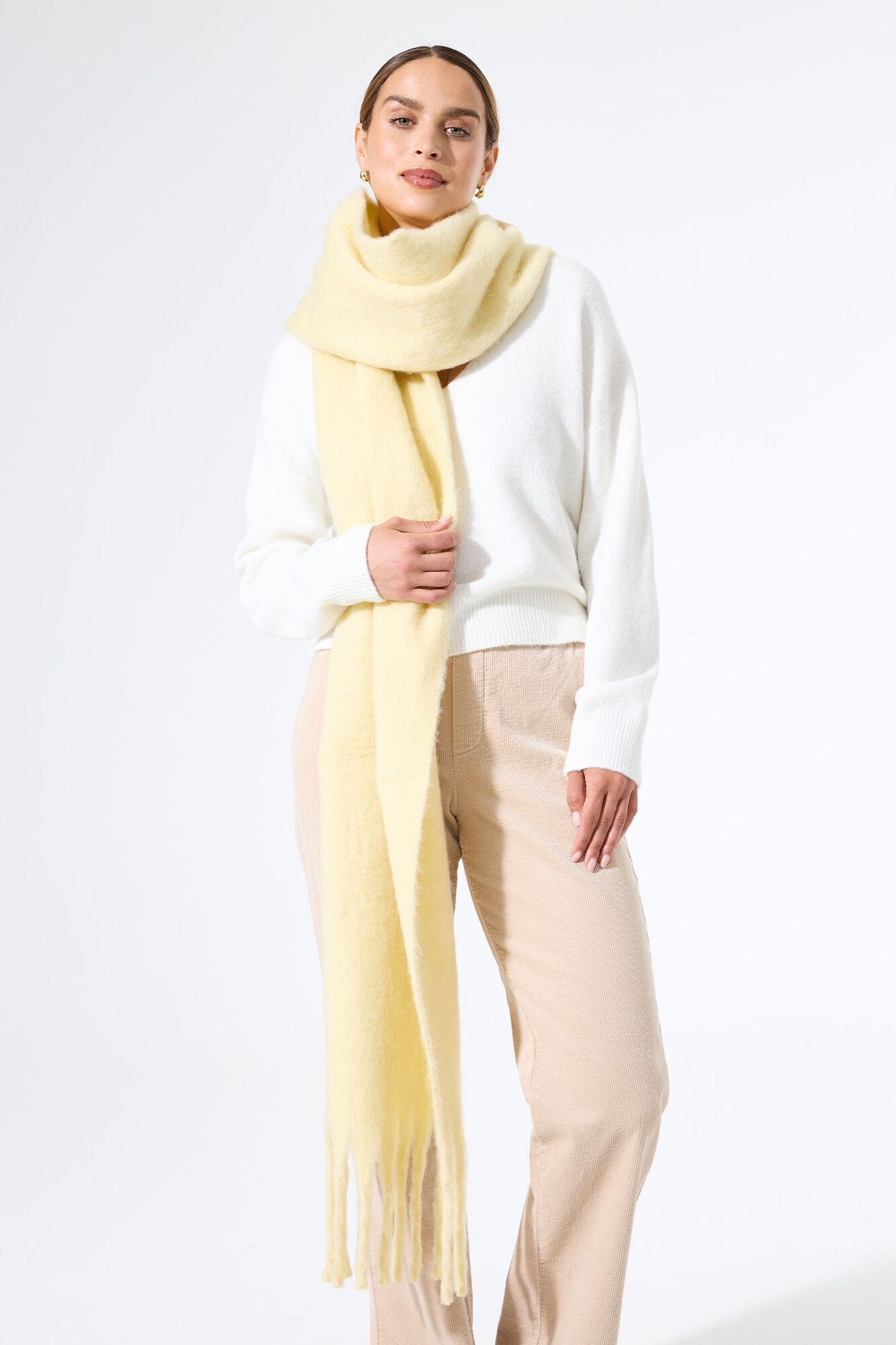 LADIES SCARF MELLOW YELLOW 1
