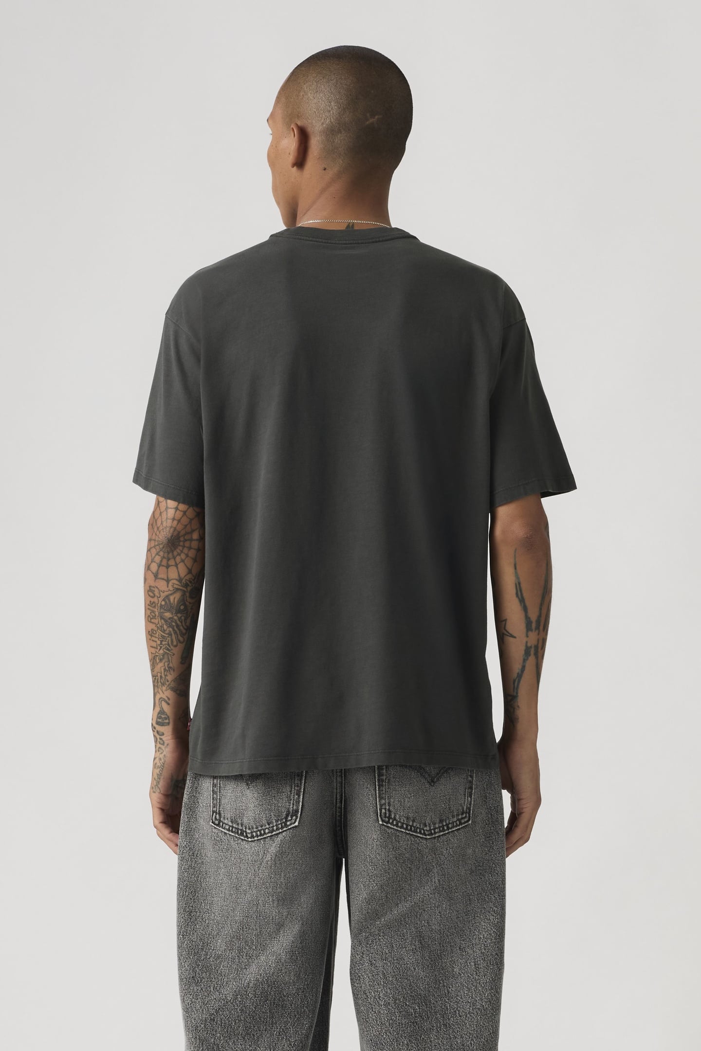 GRAPHIC VINTAGE FIT TEE 3