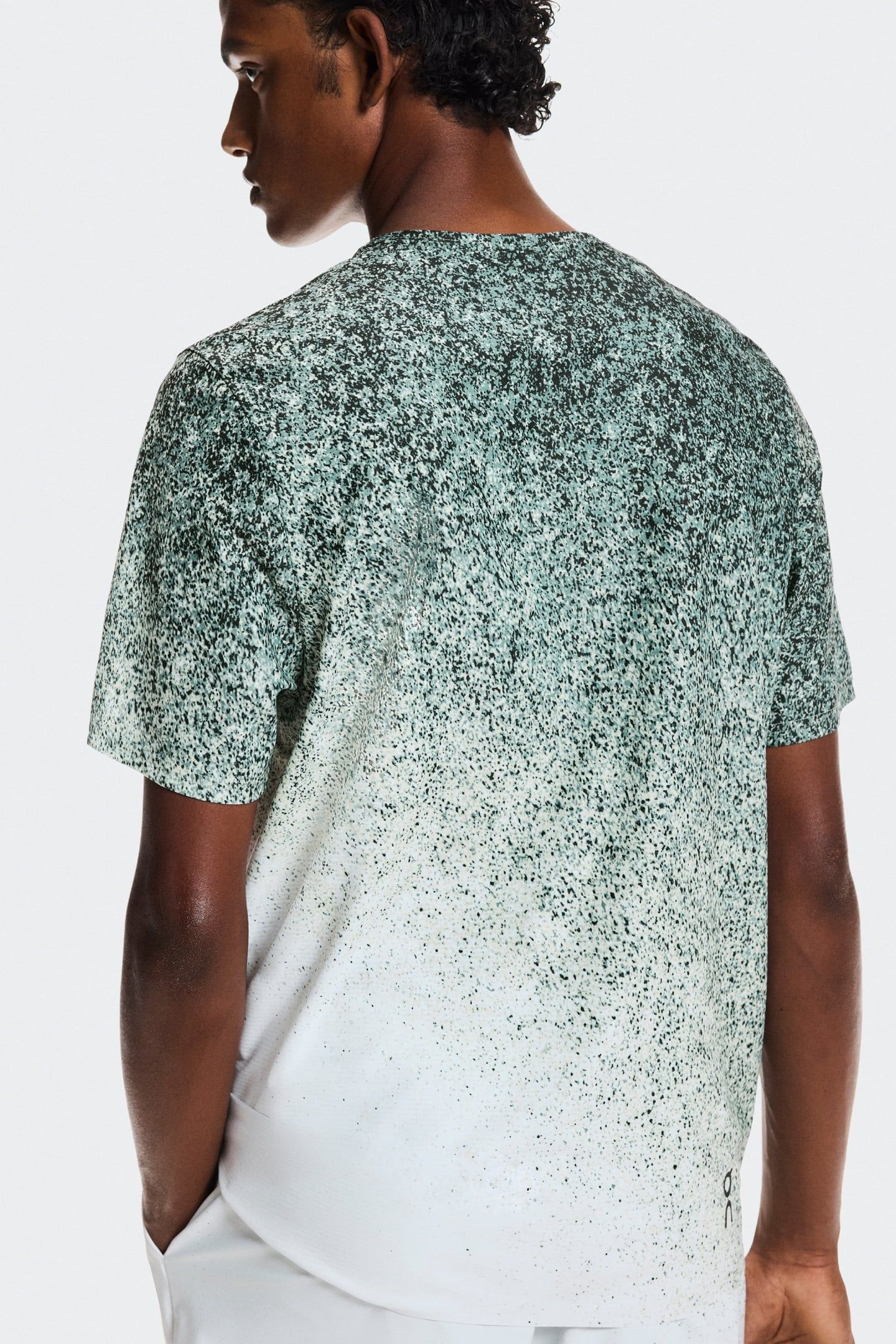 COURT-T FADE 1 MINERAL | WHITE 7