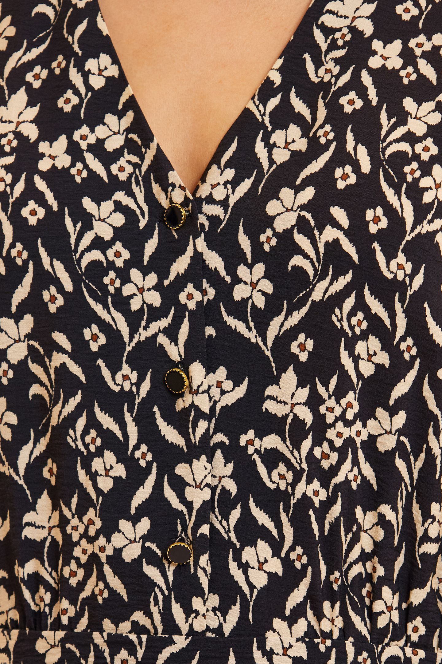 BLACK DRESS WITH ORCHID PRINT 7